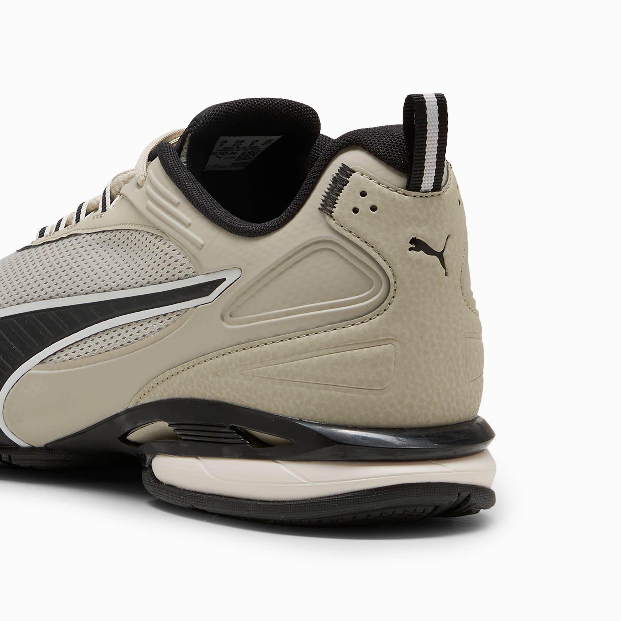 Magnetic Men's Sneakers Product Image