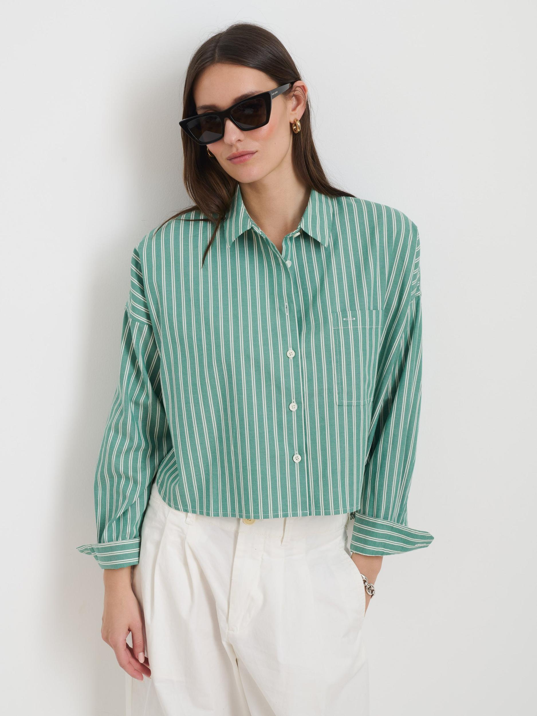 Cropped Jo Striped Shirt In Oxford Product Image