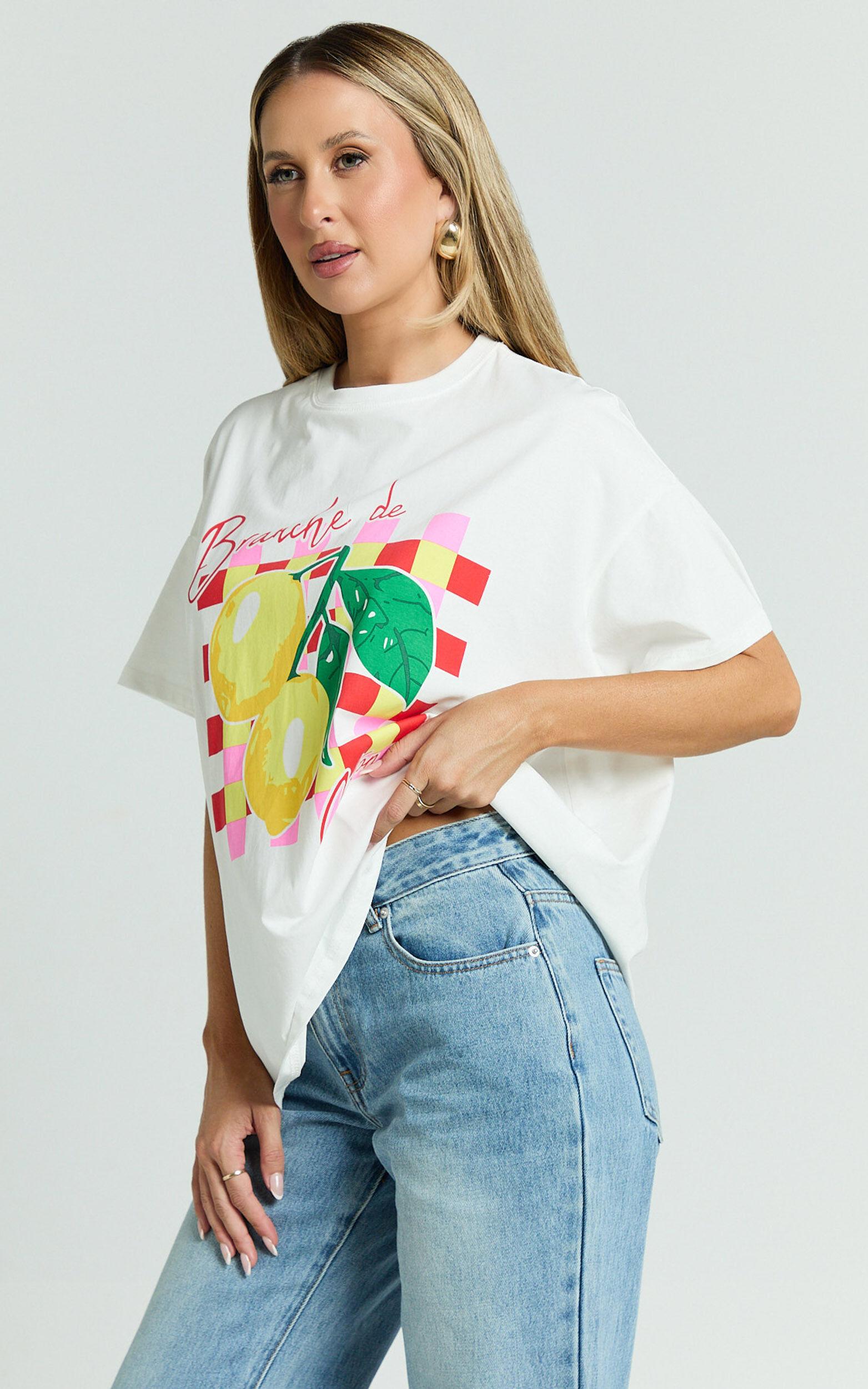 Fiona Top - Oversized Lemons Print T-Shirt in White Product Image