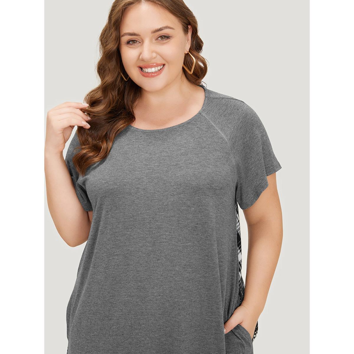 Plus Size Plaid Patchwork Pocket Raglan Sleeve High Low Dress Gray Women Casual Arc Hem Round Neck Short sleeve Curvy Knee Dress BloomChic 12/L Product Image