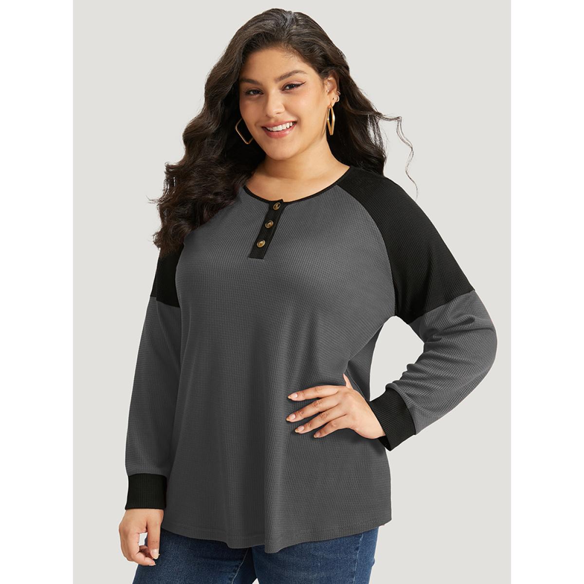 Plus Size Waffle Knit Two Tone Raglan Sleeve T-shirt ArmyGreen Women Casual Elastic cuffs Plain Open Front Dailywear T-shirts BloomChic 10/M Product Image