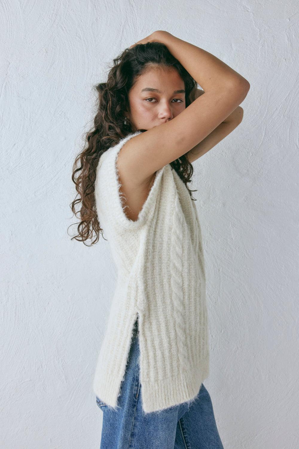 Zita Knit Vest Cream Product Image
