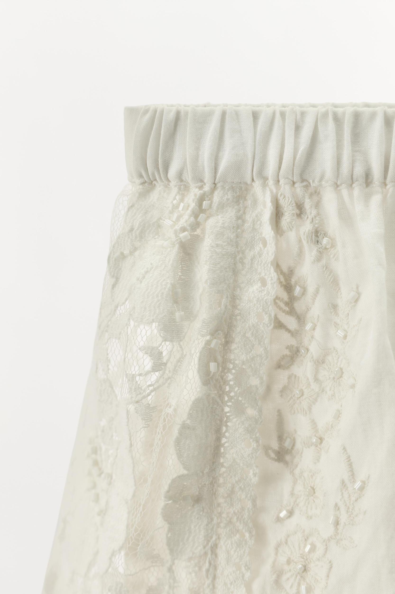 LIMITED EDITION EMBROIDERED LACE SHORTS Product Image