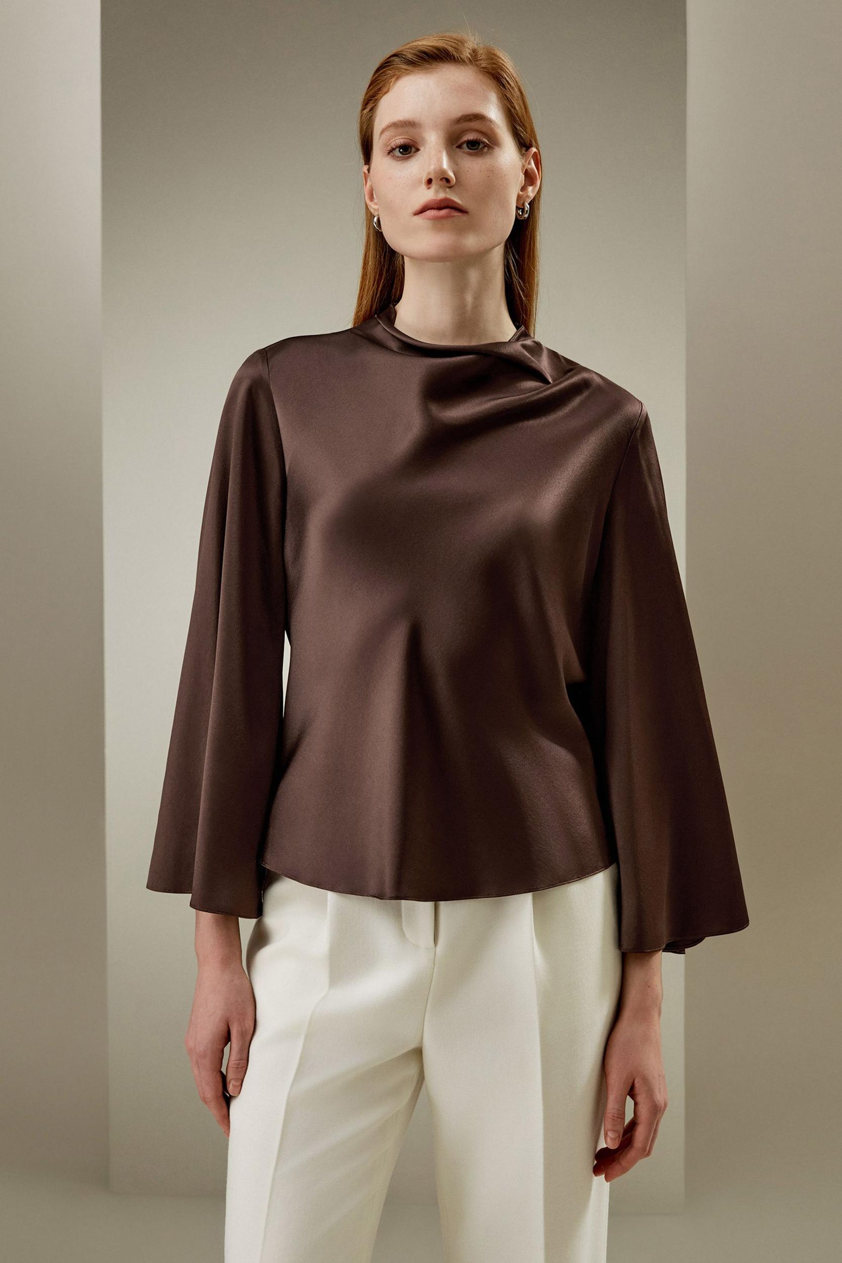 Bell sleeves minimalist silk top Product Image