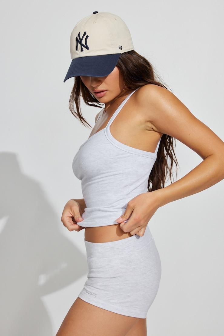 SoftCotton Capri Leggings Product Image