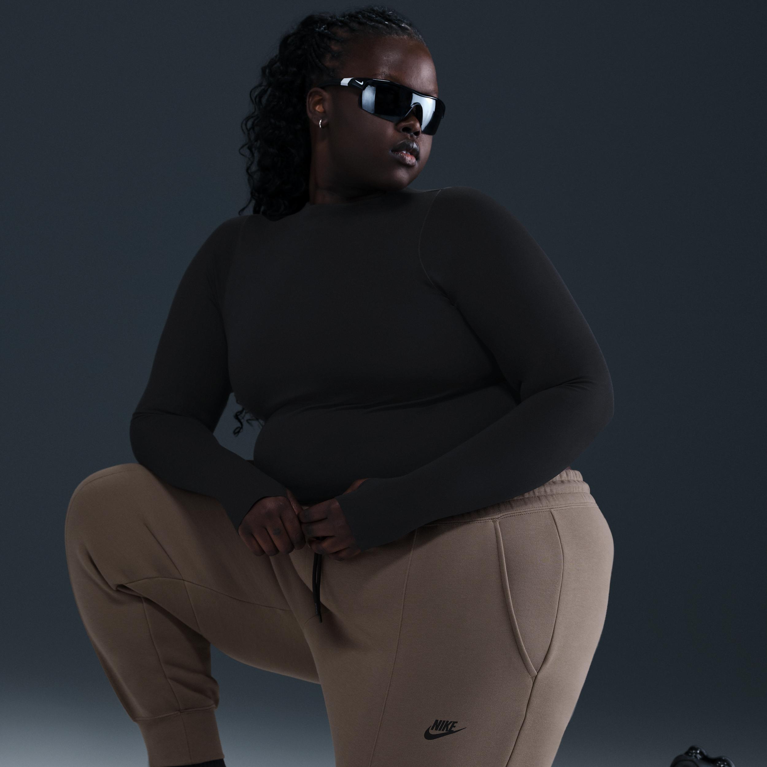 Women's Nike Sportswear Tech Fleece Mid-Rise Jogger Pants (Plus Size) Product Image