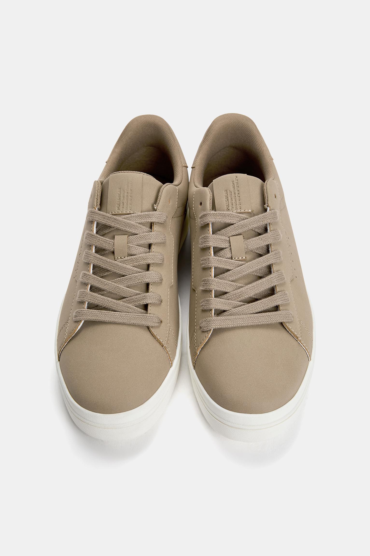 Chunky casual sneakers Product Image