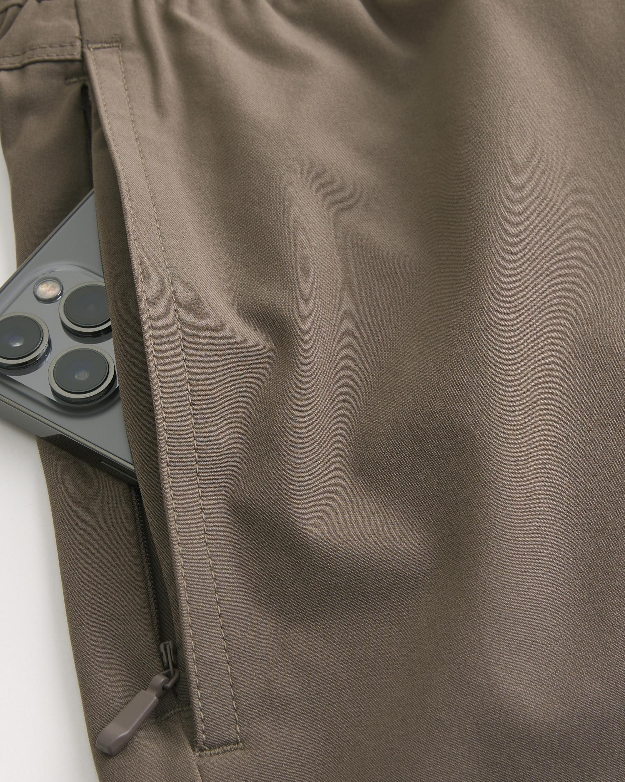 Mid-Thigh Hybrid Active Shorts Product Image