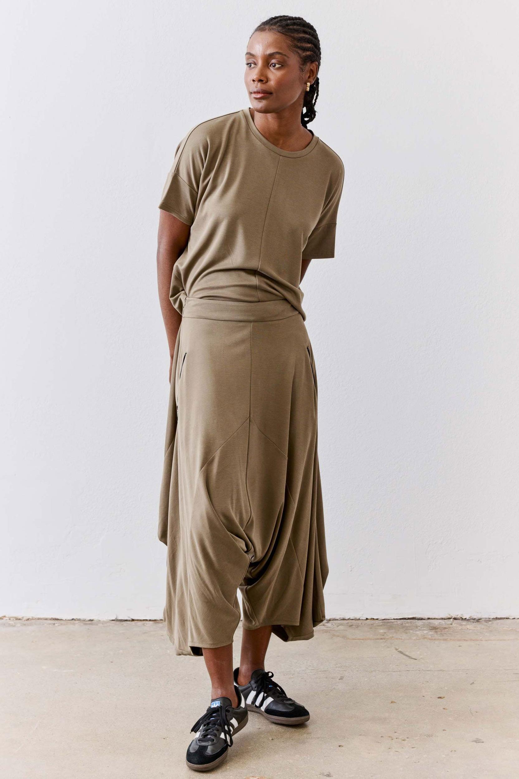 Ribbed Oversized Tee With Back Details Product Image