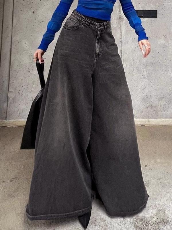 Gray Wash Loose Flare Boyfriend Jeans Product Image