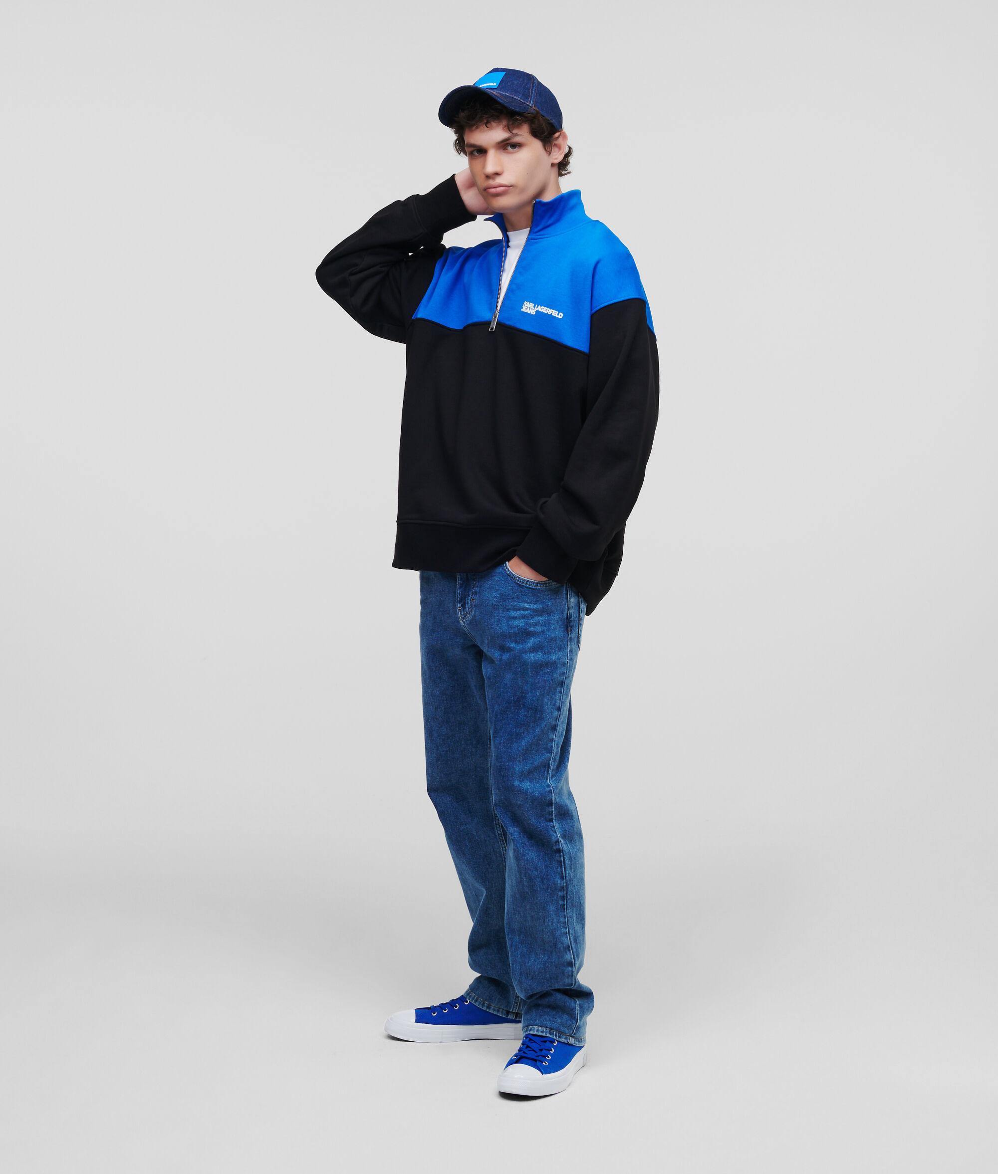 HALF-ZIP SWEATSHIRT Product Image