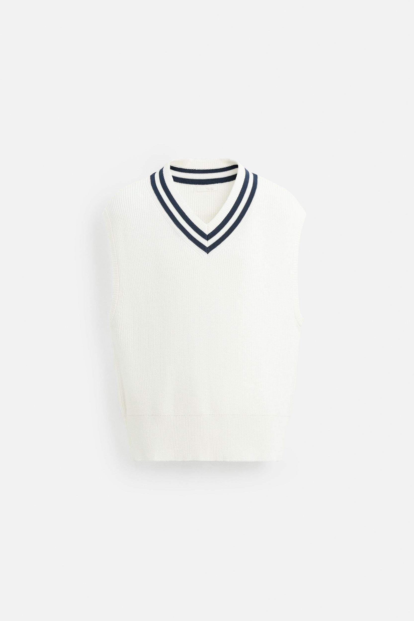 V-NECK VEST Product Image