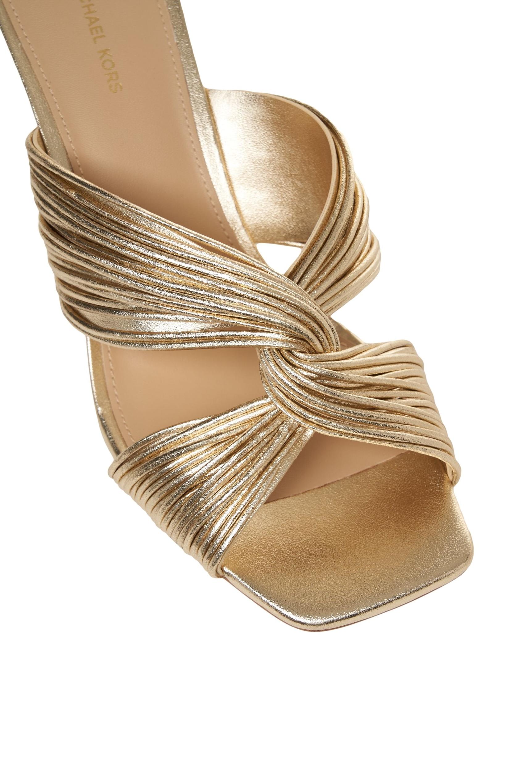 Mini dress with floral pattern Product Image