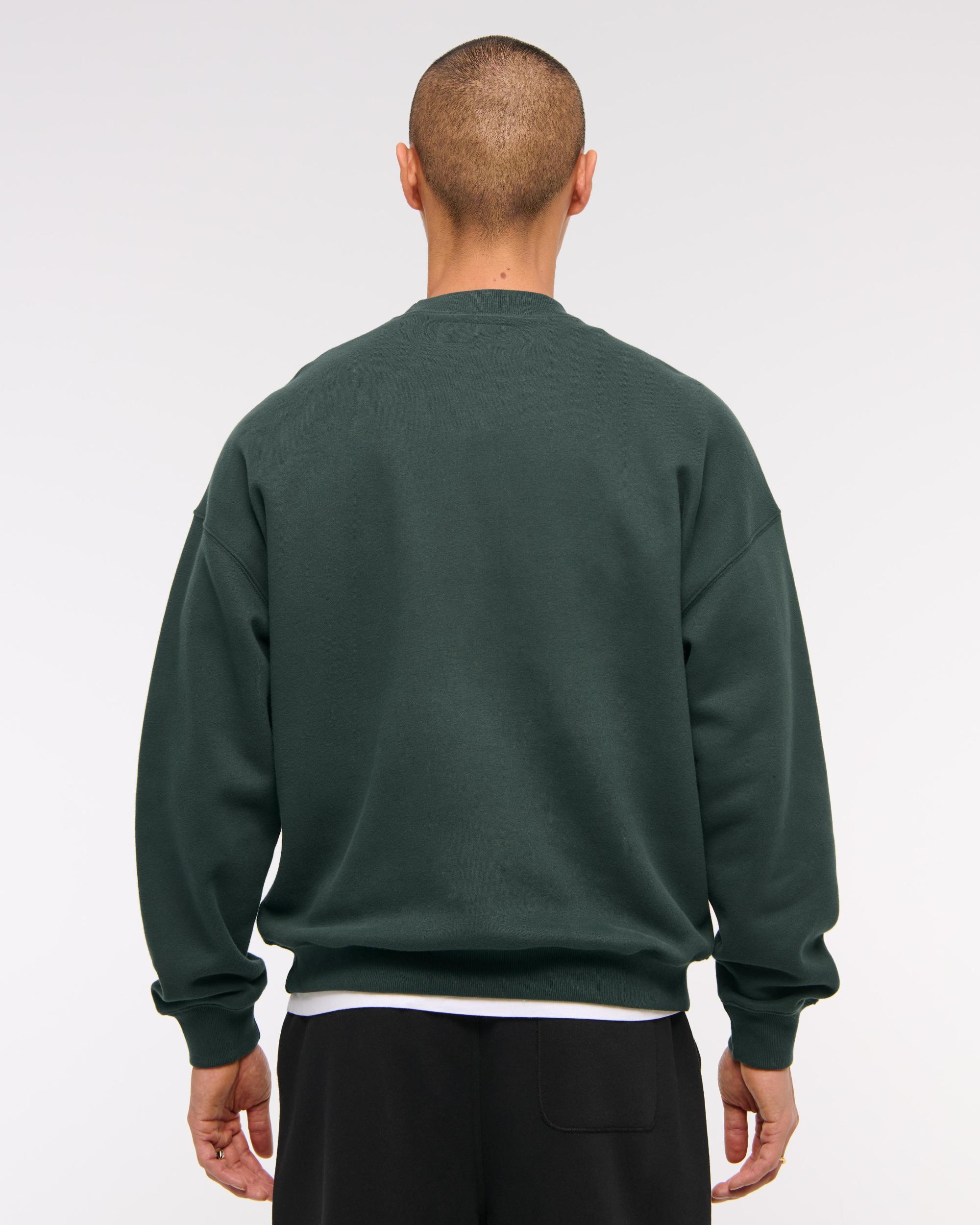 Essential Crew Sweatshirt Product Image