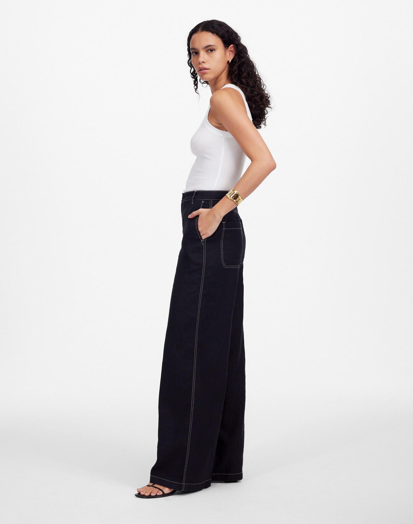 The Petite Zoe Relaxed Wide Pant in 100% Linen Product Image