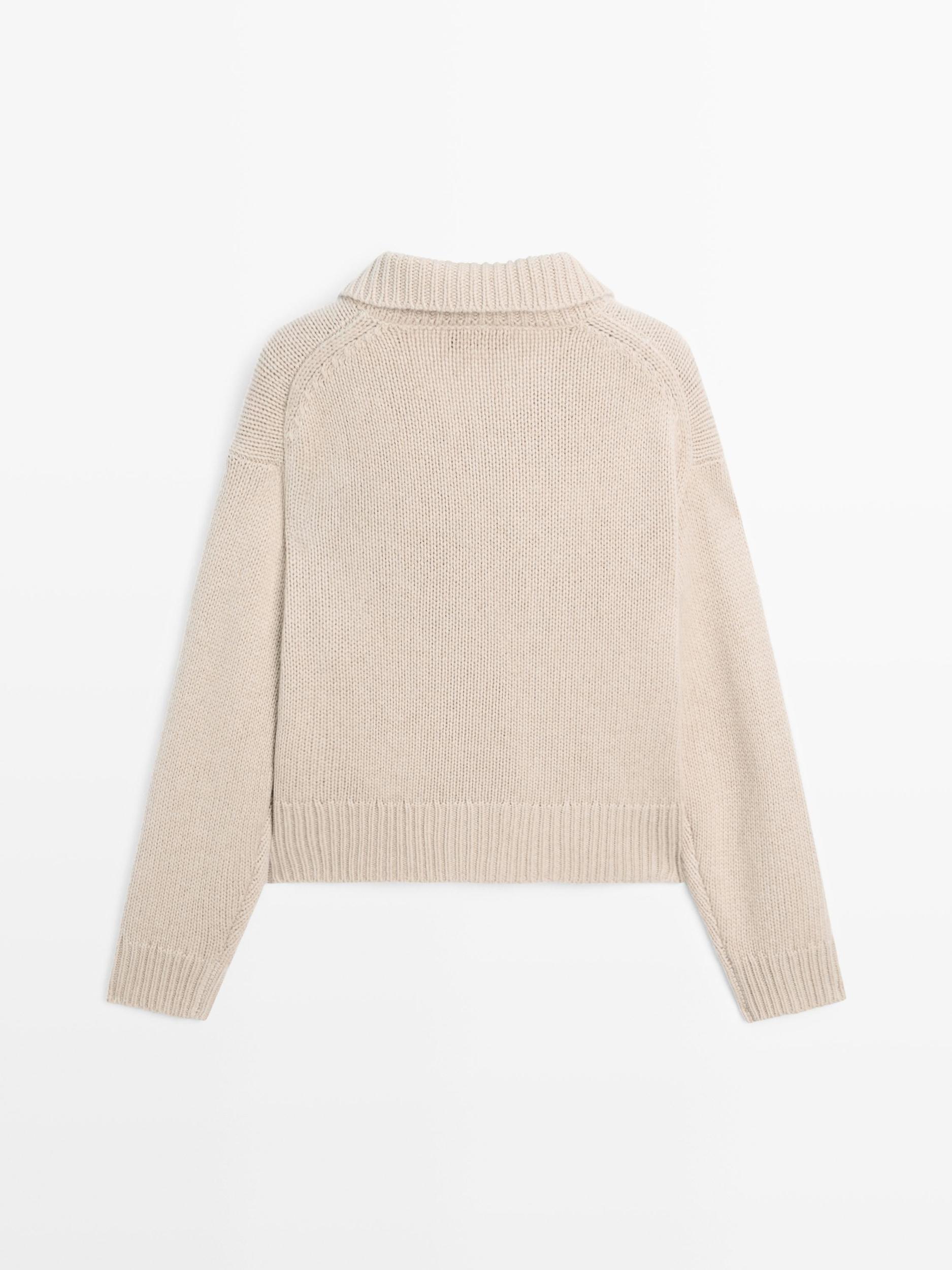 Wool blend cardigan with horn button detail Product Image