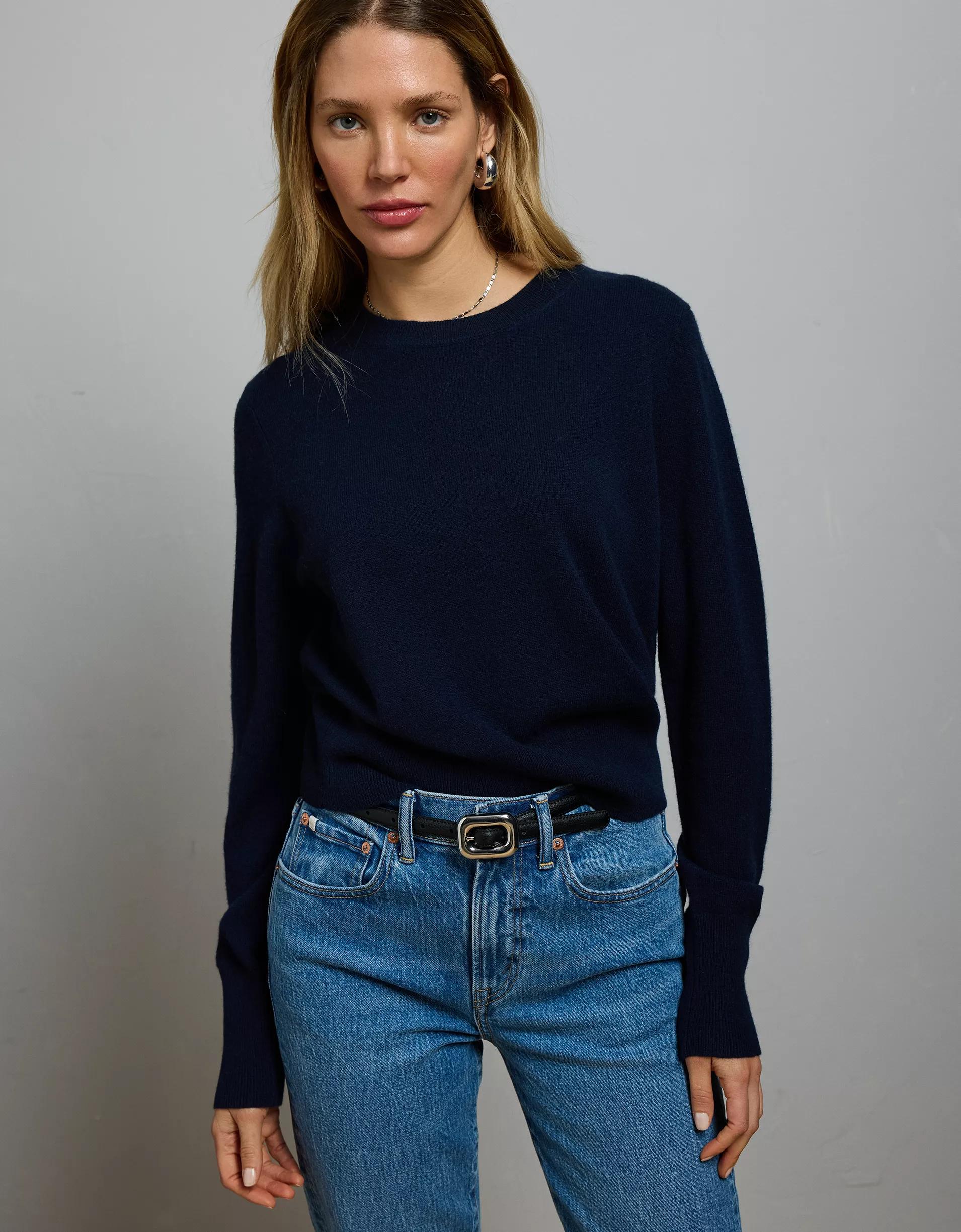 AE77 Premium Cashmere Sweater Product Image