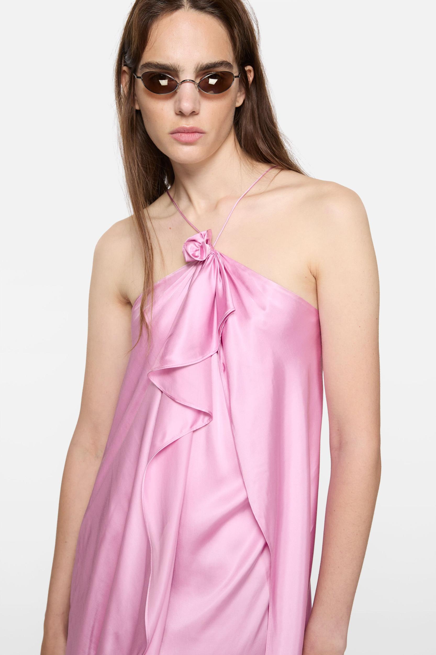 Halter dress Product Image