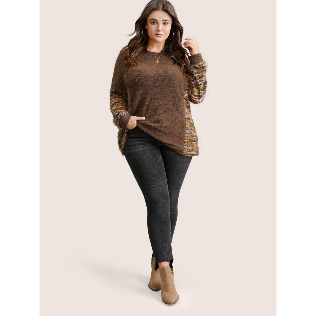 Plus Size Round Neck Patchwork Heather Fluffy Sweatshirt Women DarkBrown Casual Texture Round Neck Dailywear Sweatshirts BloomChic 30/6X Product Image