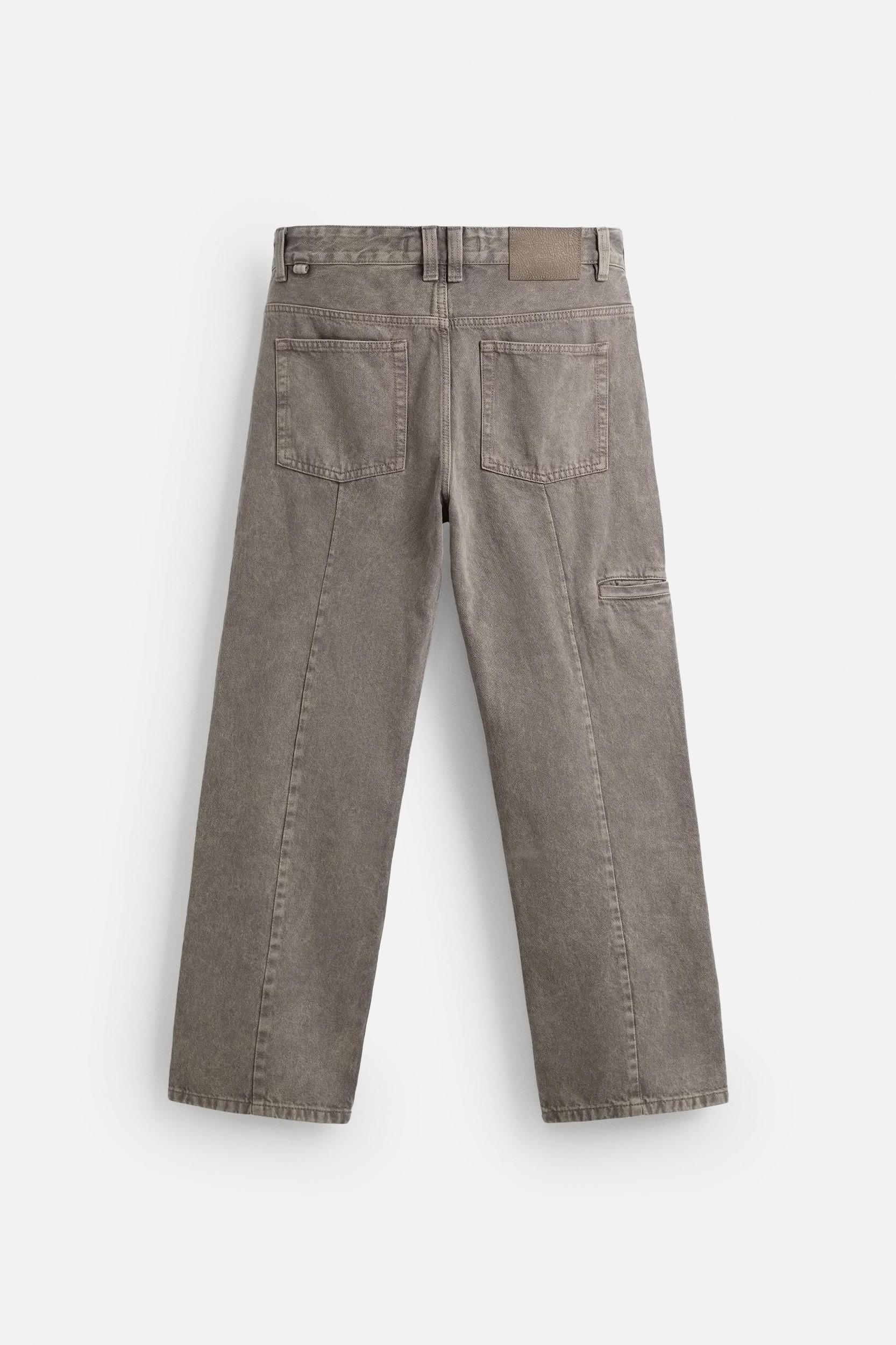WASHED RELAXED FIT JEANS Product Image