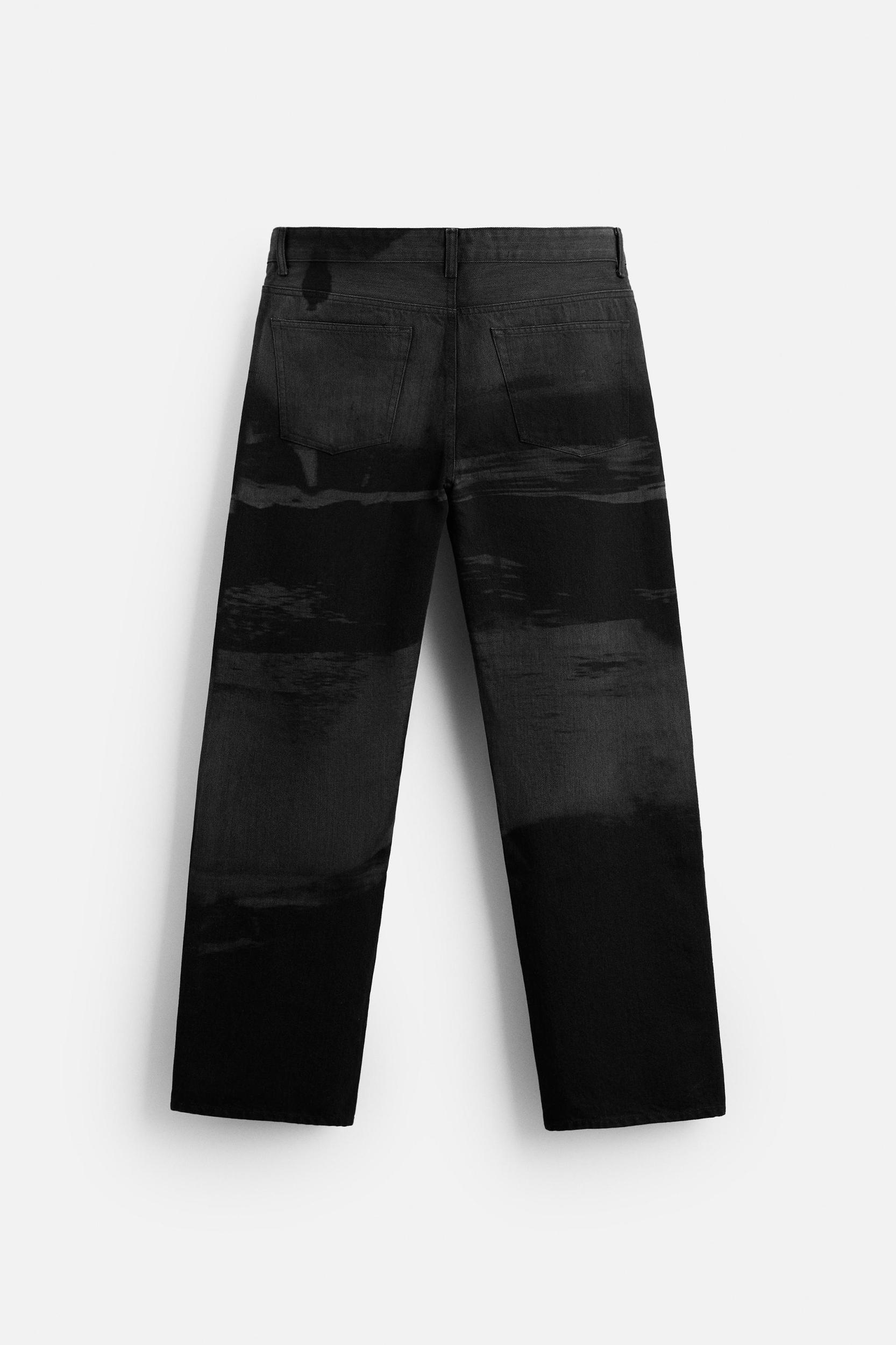PRINTED RELAXED FIT JEANS Product Image