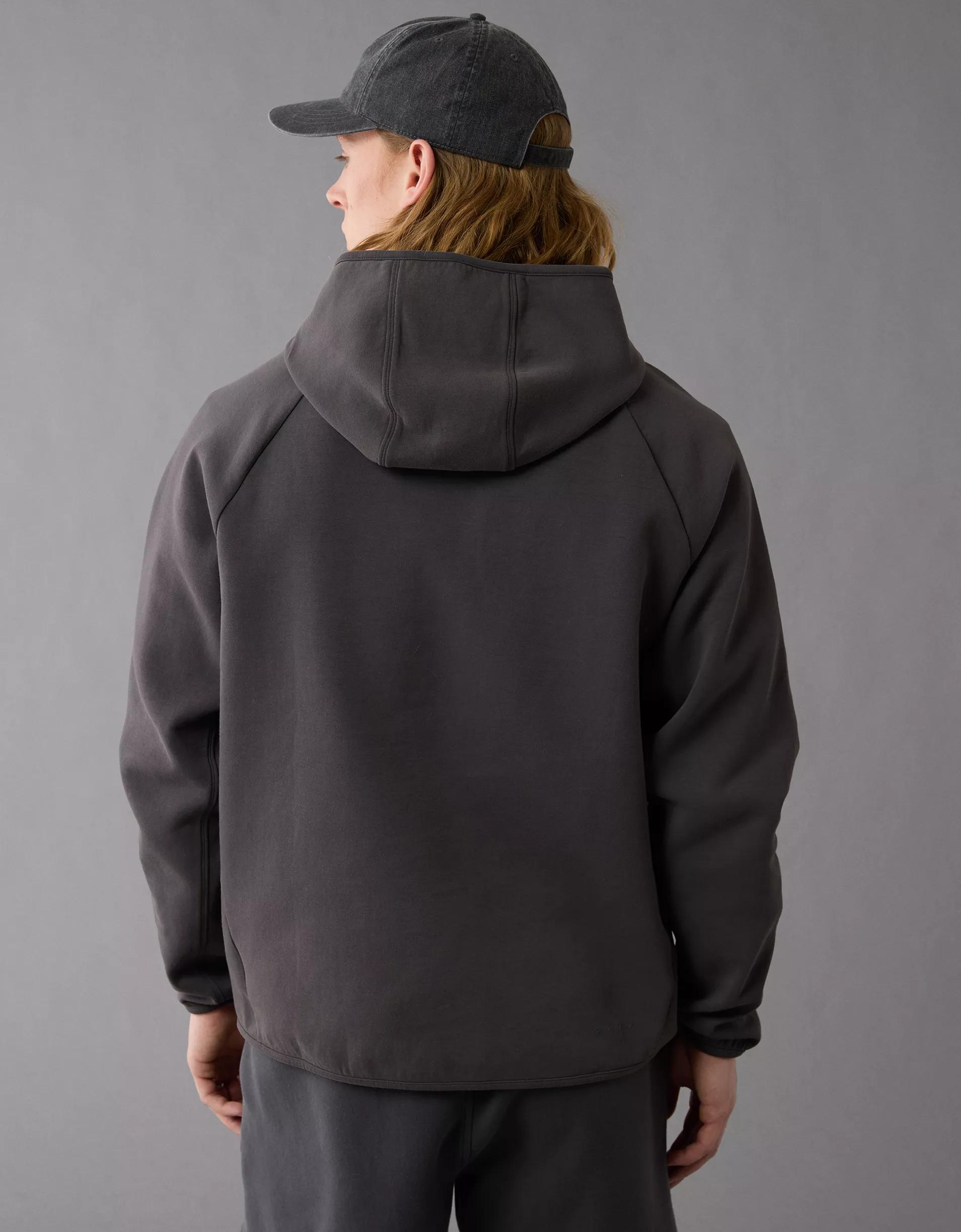 AE 24/7 Tech Fleece Hoodie Product Image
