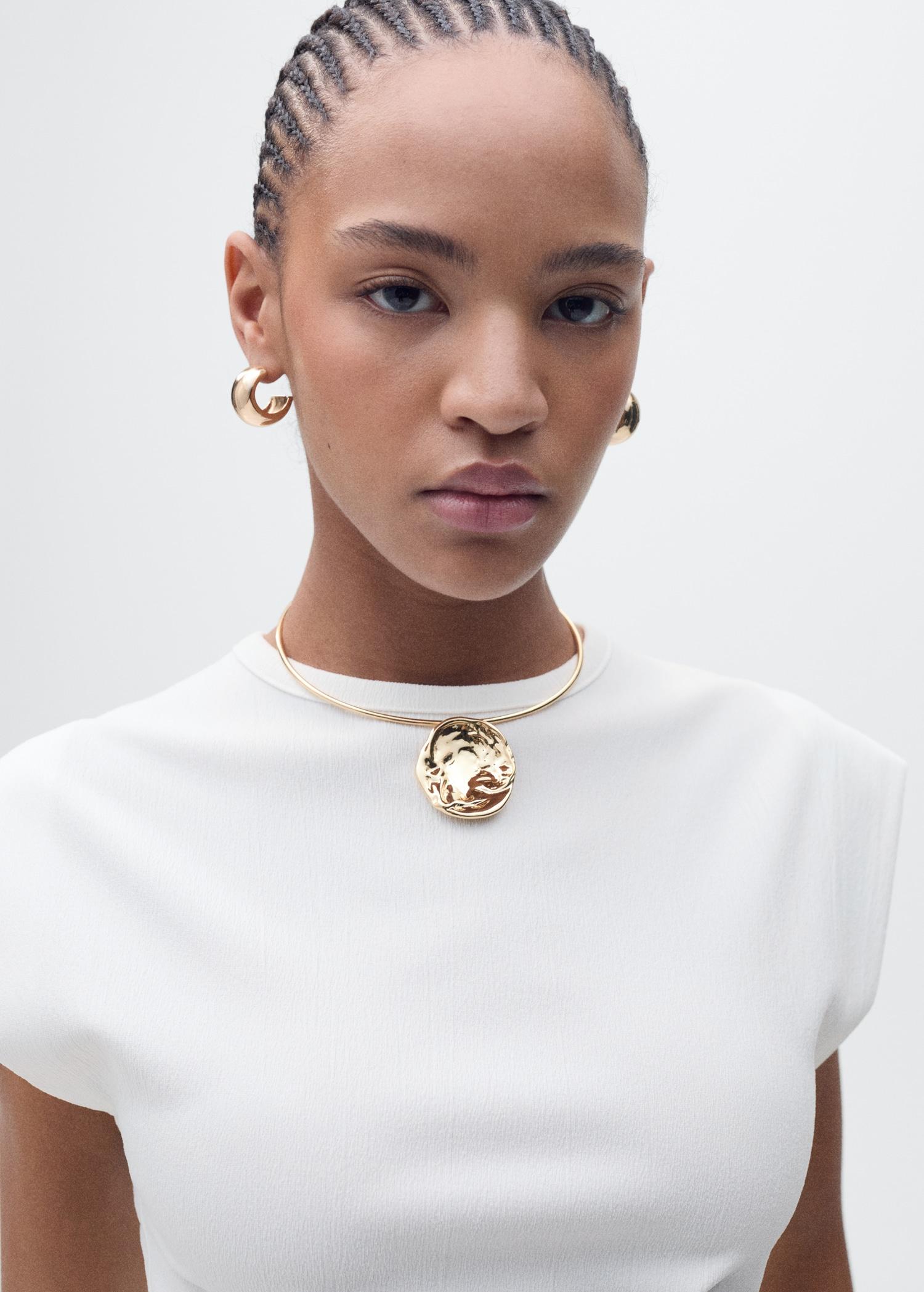 Draped sleeveless t-shirt - Women | MANGO USA Product Image