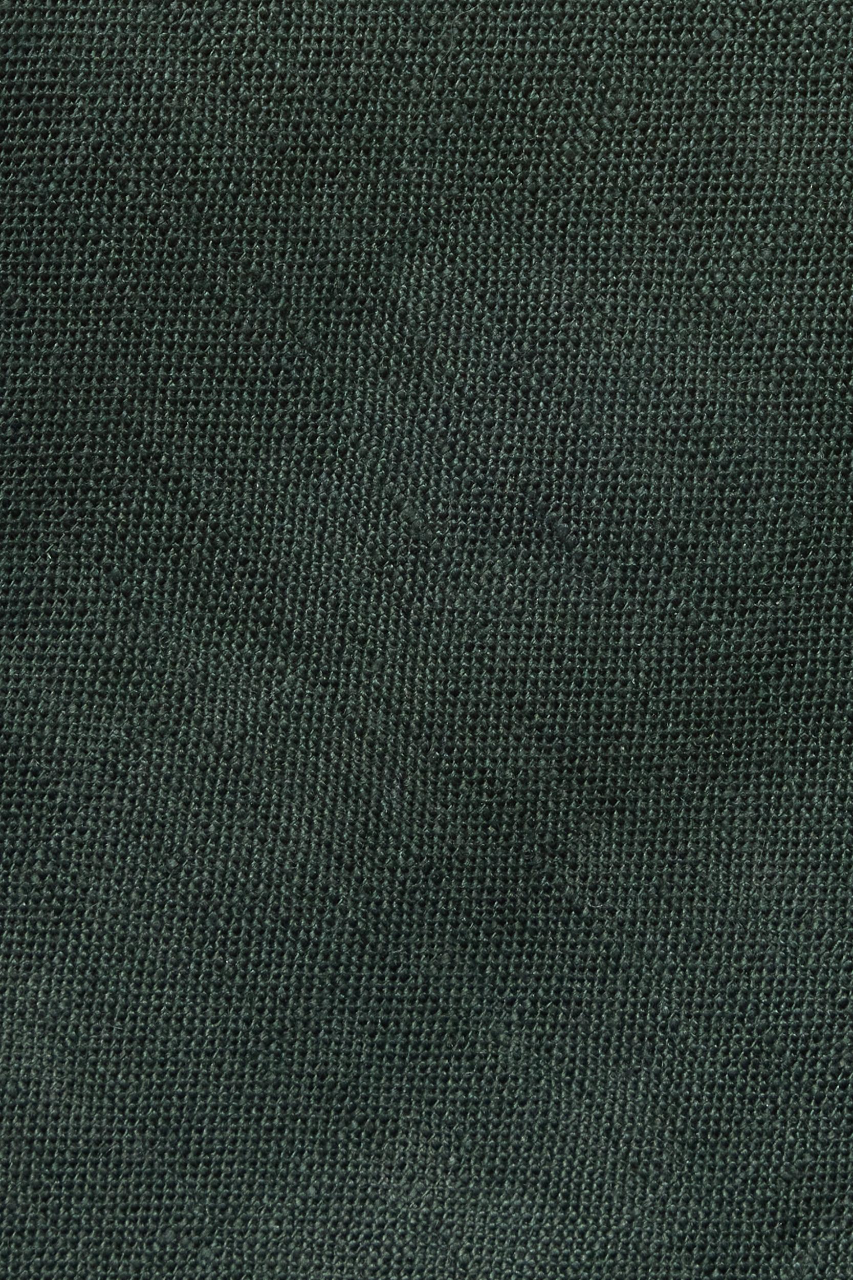 Premium Necktie Product Image