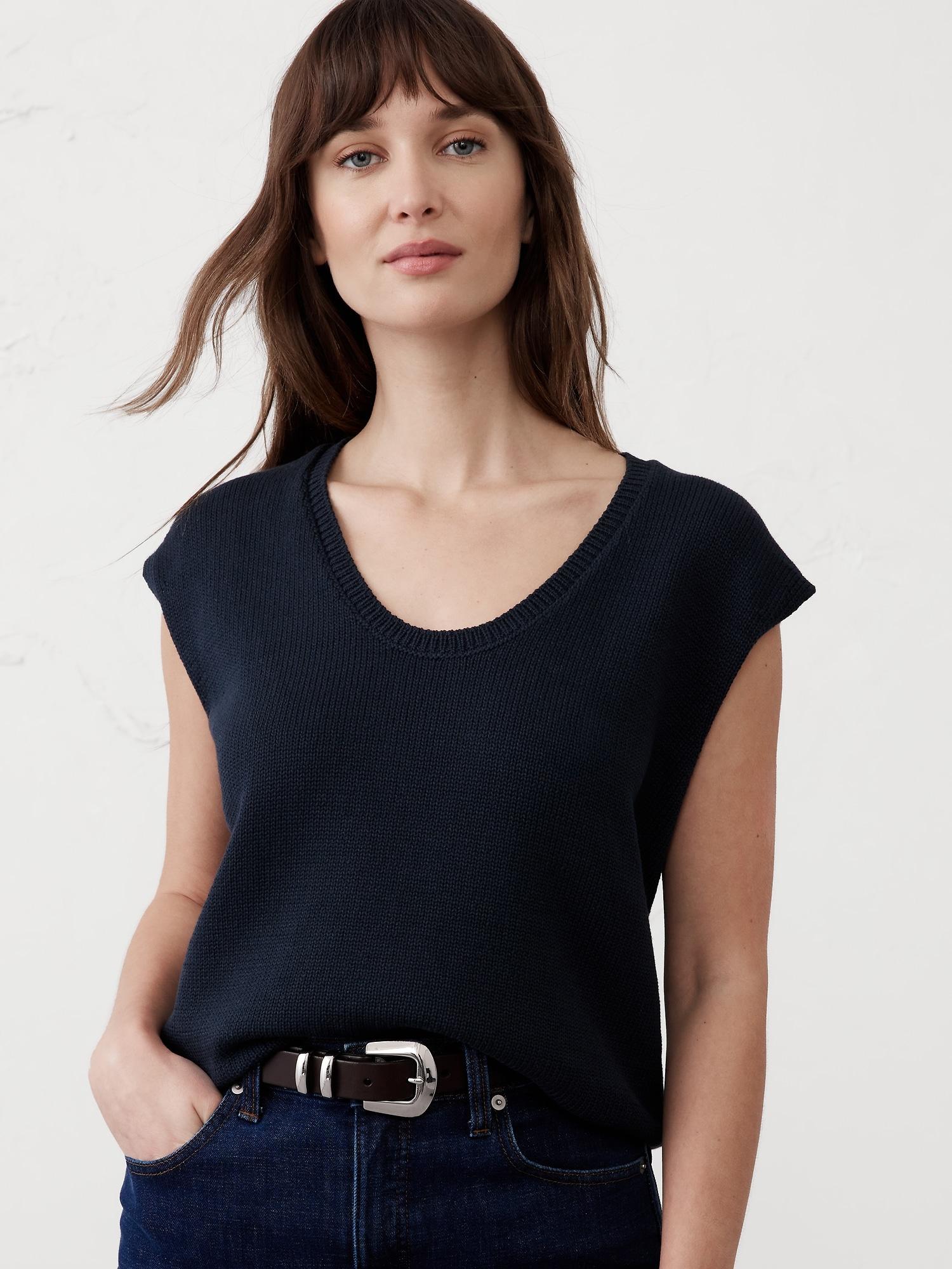 Scoop-Neck Pullover Sweater Product Image