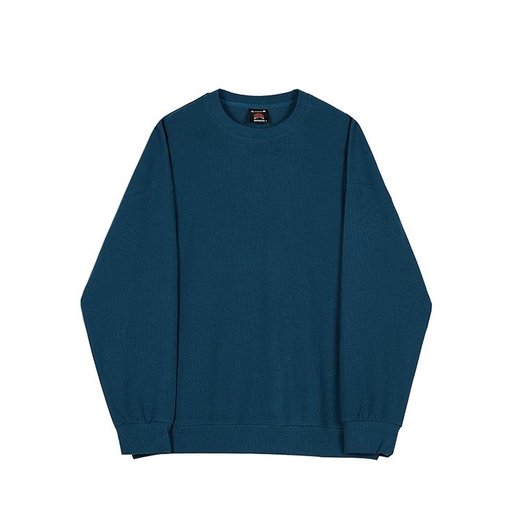 RT No. 3204 ROUND NECK SWEATER Product Image