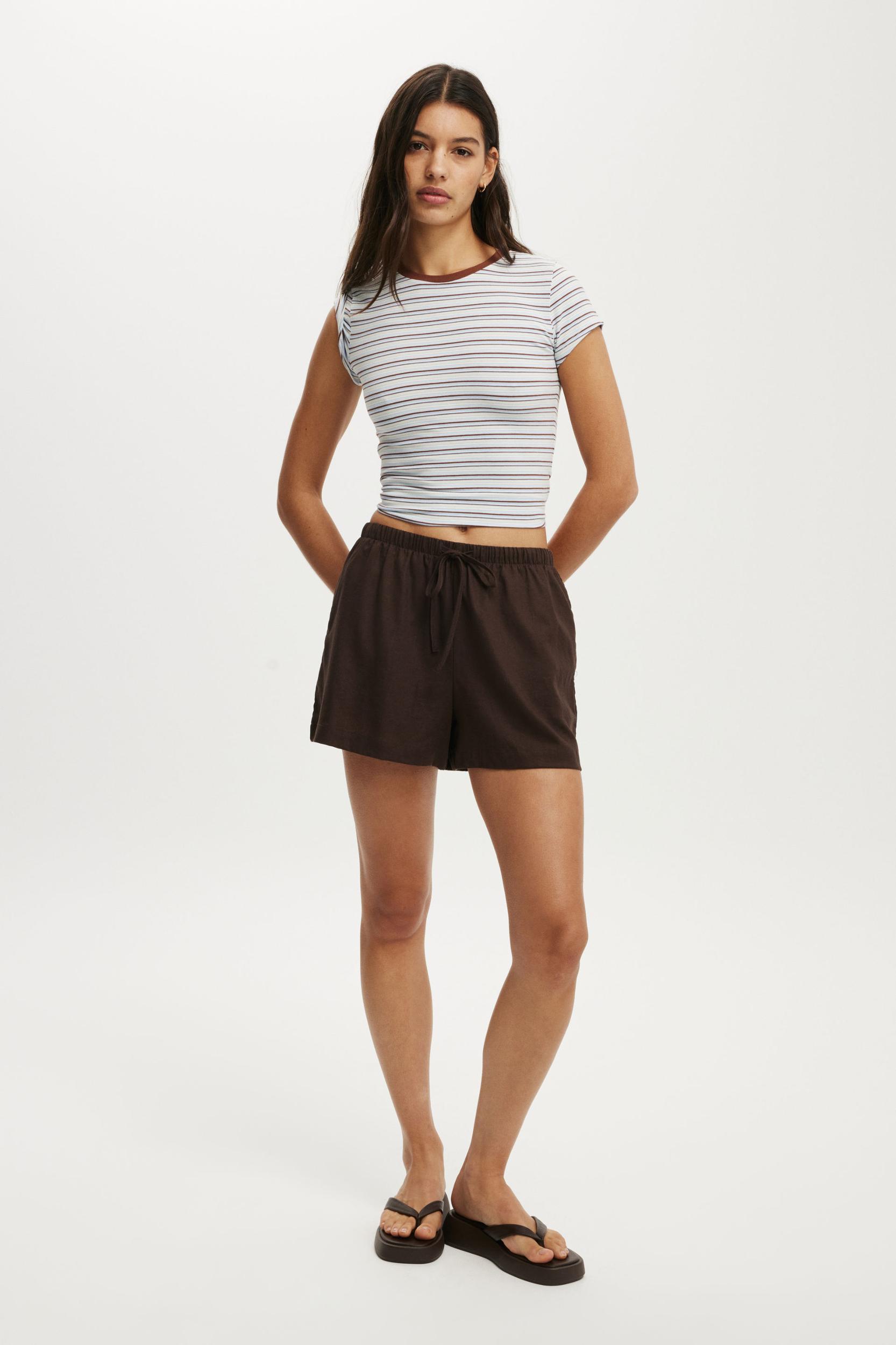 Haven Short Product Image