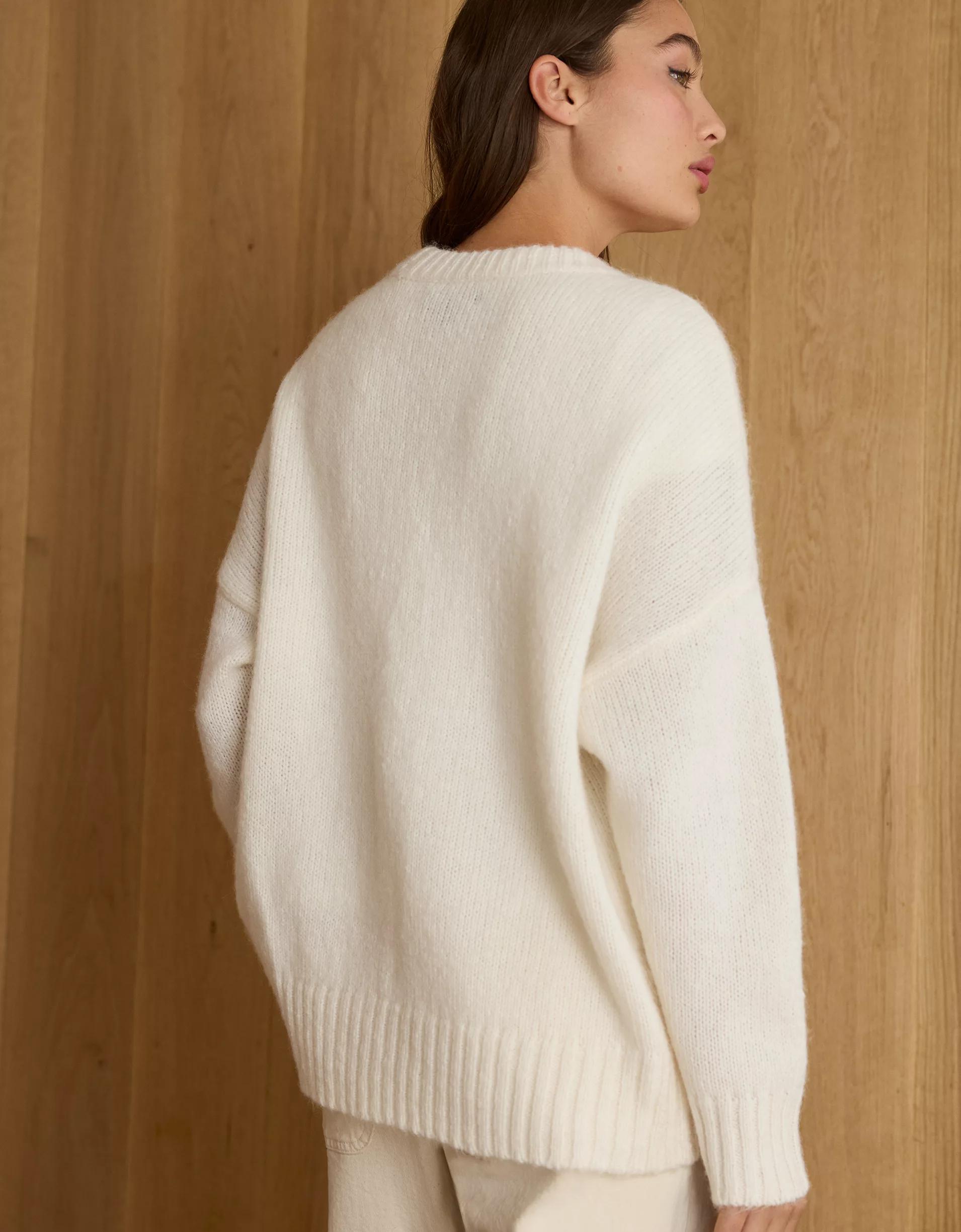 AE77 Premium Mohair-Blend Boyfriend Sweater Product Image