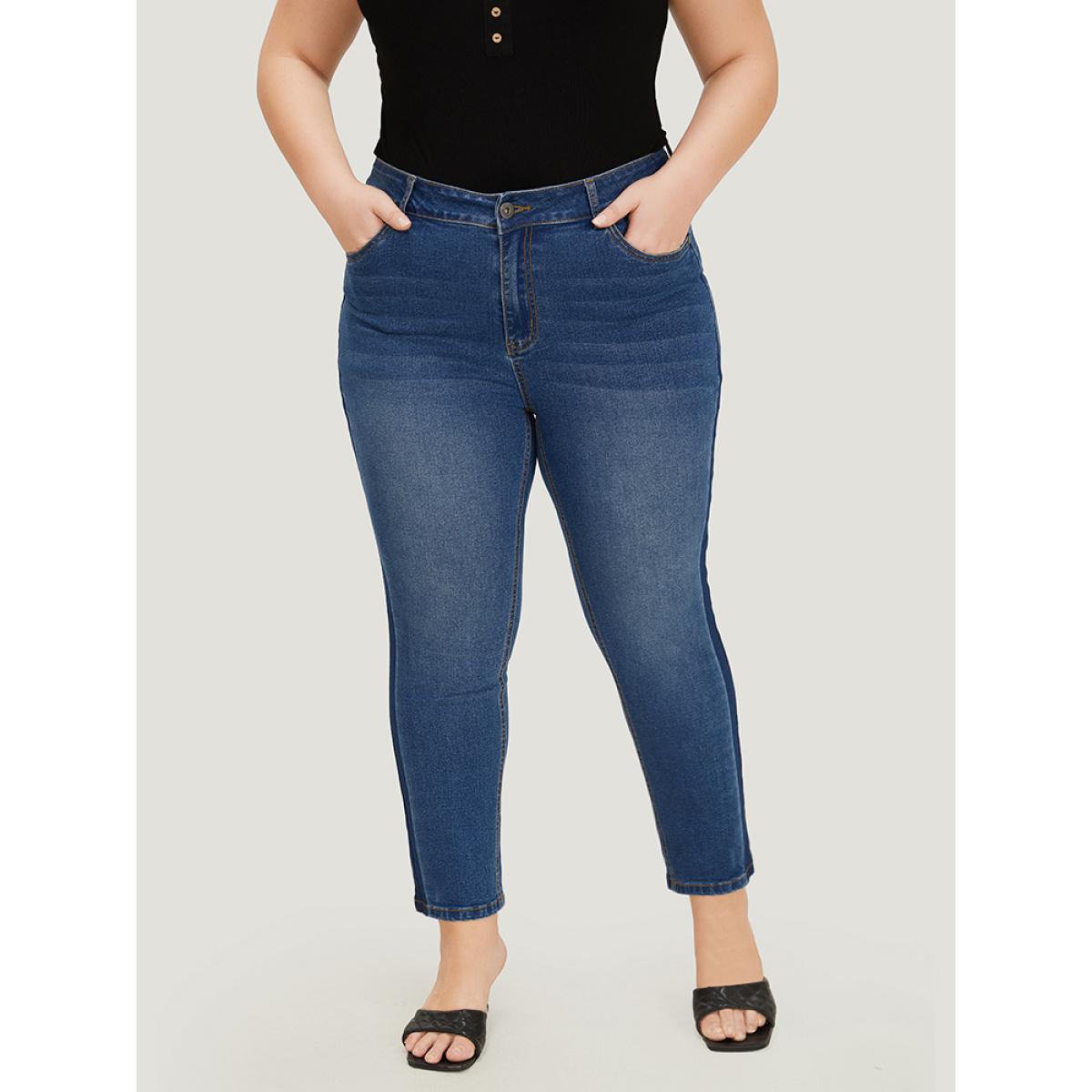 Plus Size Very Stretchy High Rise Medium Wash Contrast Patchwork Jeans Women Blue Casual Patchwork Contrast High stretch Pocket Jeans BloomChic 10/M Product Image