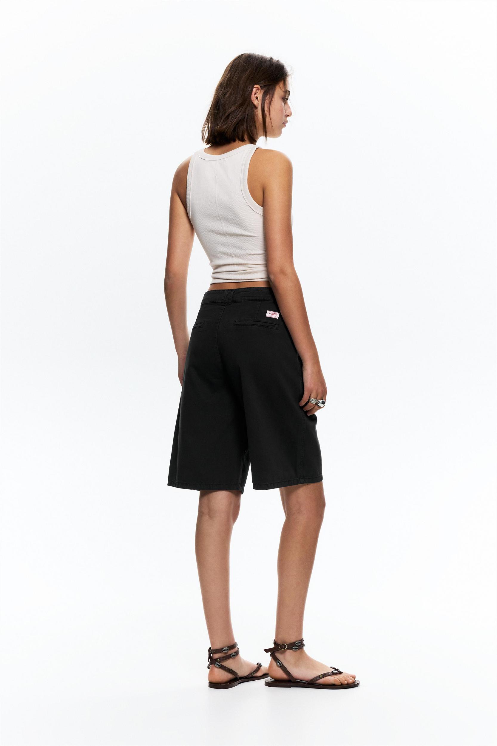 Chino Bermuda shorts Product Image