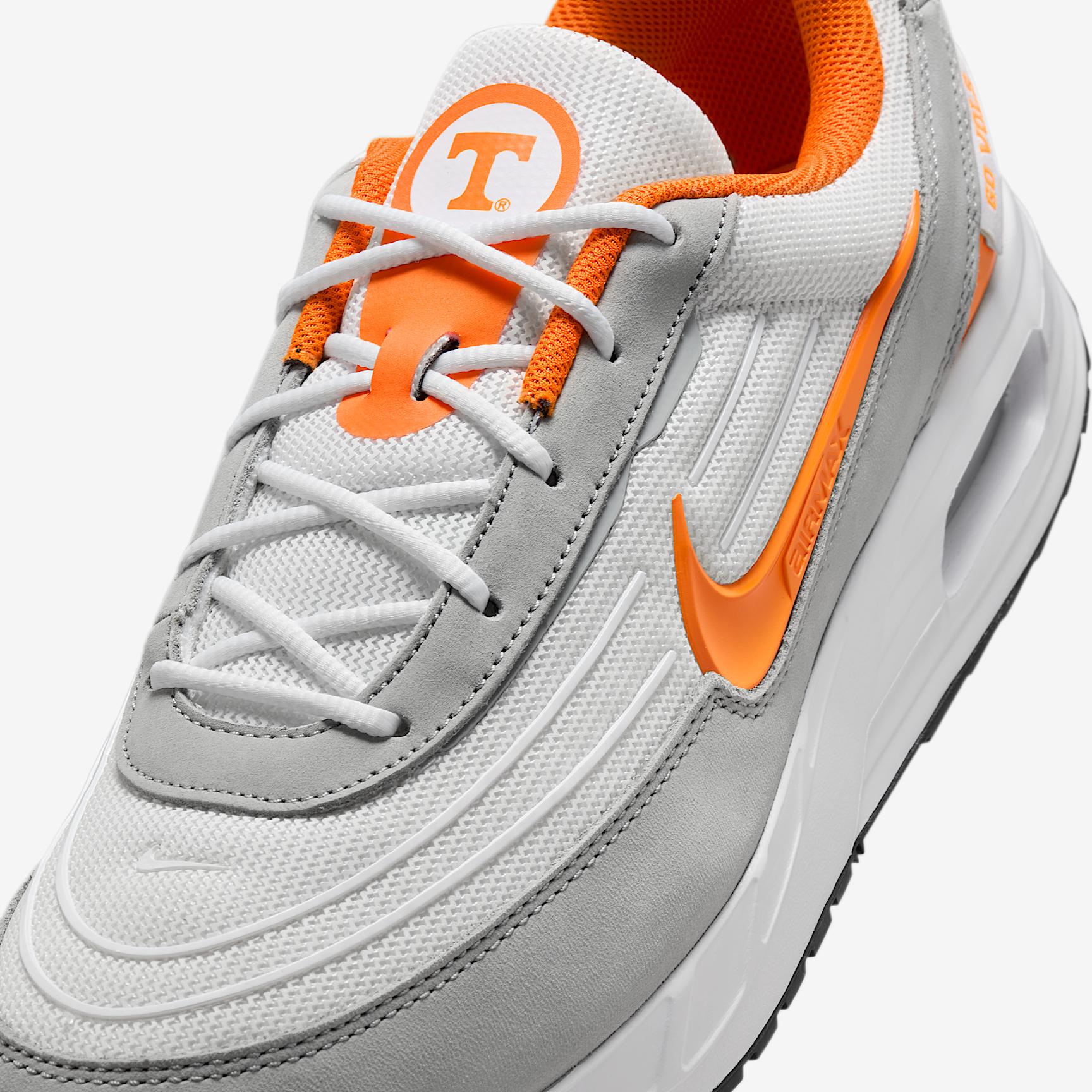 Nike College Air Max Verse (Tennessee) Men's Shoes Product Image