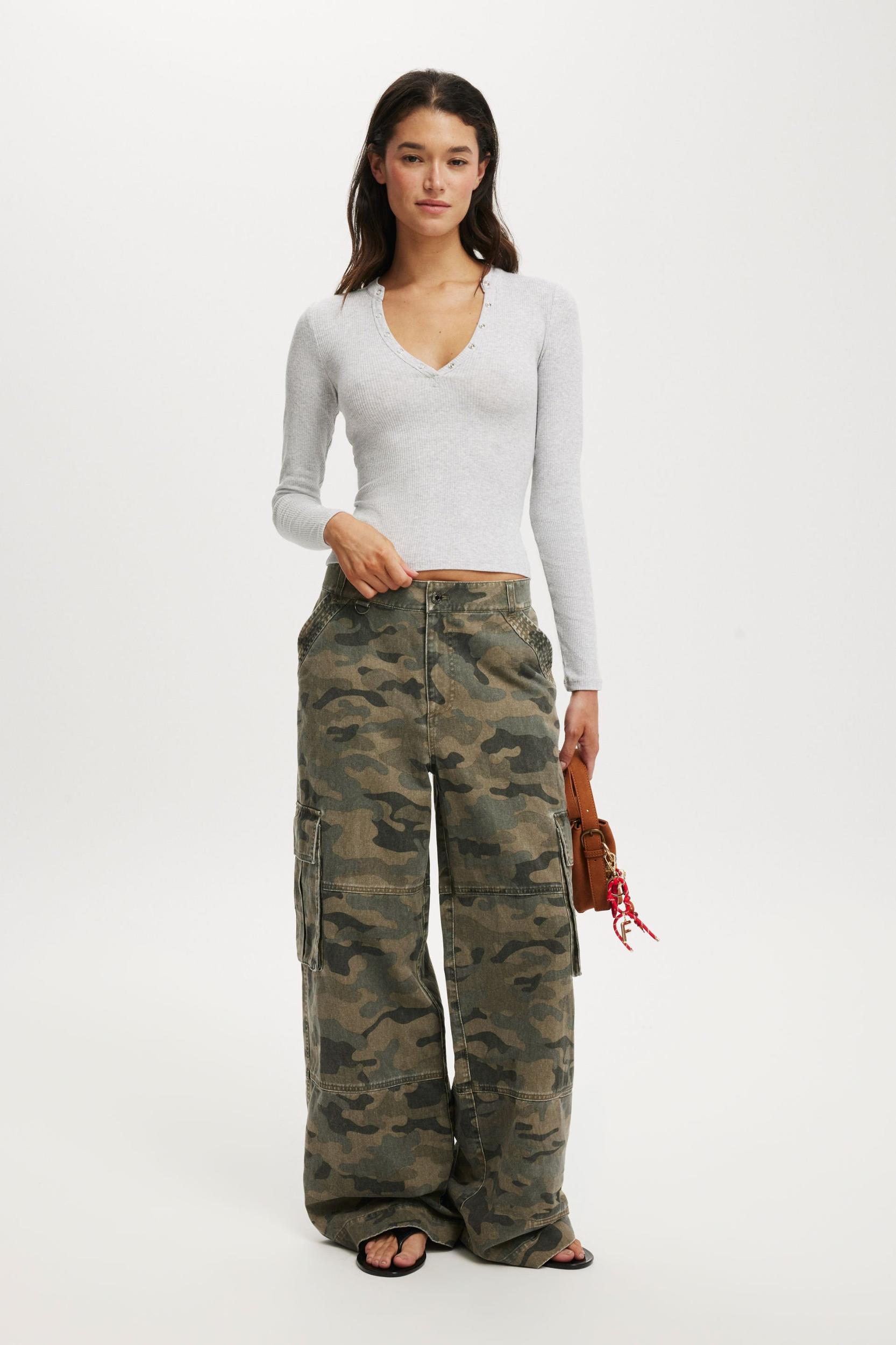 Ryan Henley Long Sleeve Product Image