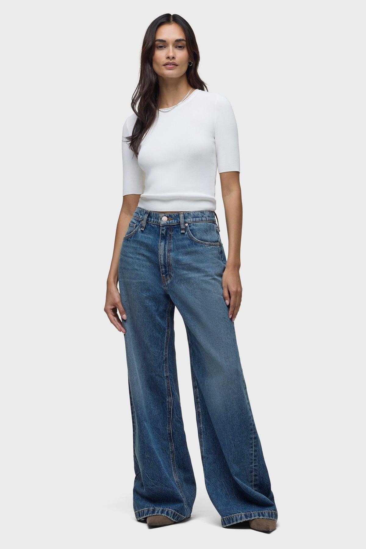 Jodie Loose Fit Wide Leg Female Product Image