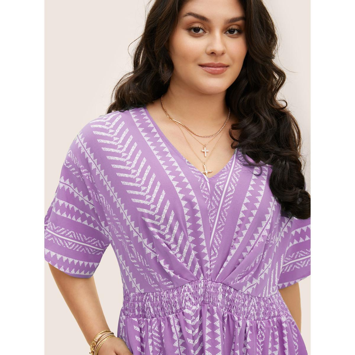 Plus Size Solid Geometric Dolman Sleeve Pocket Shirred Split Hem Dress Lilac Women Boho Non V-neck Half Sleeve Curvy Long Dress BloomChic 22-24/3X Product Image
