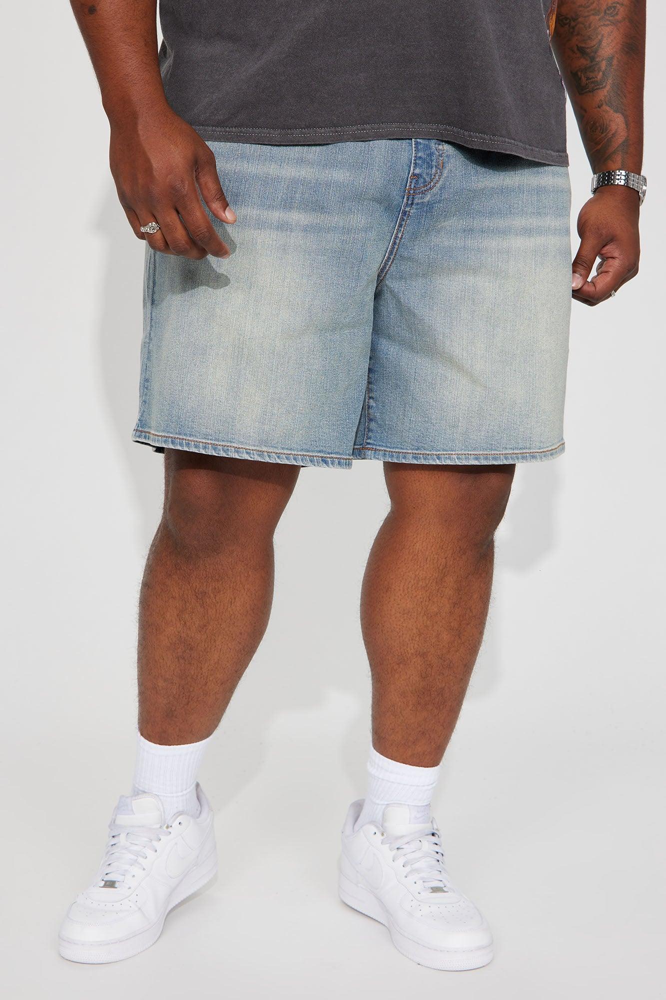 Mike Relaxed Denim Shorts - Medium Wash Product Image