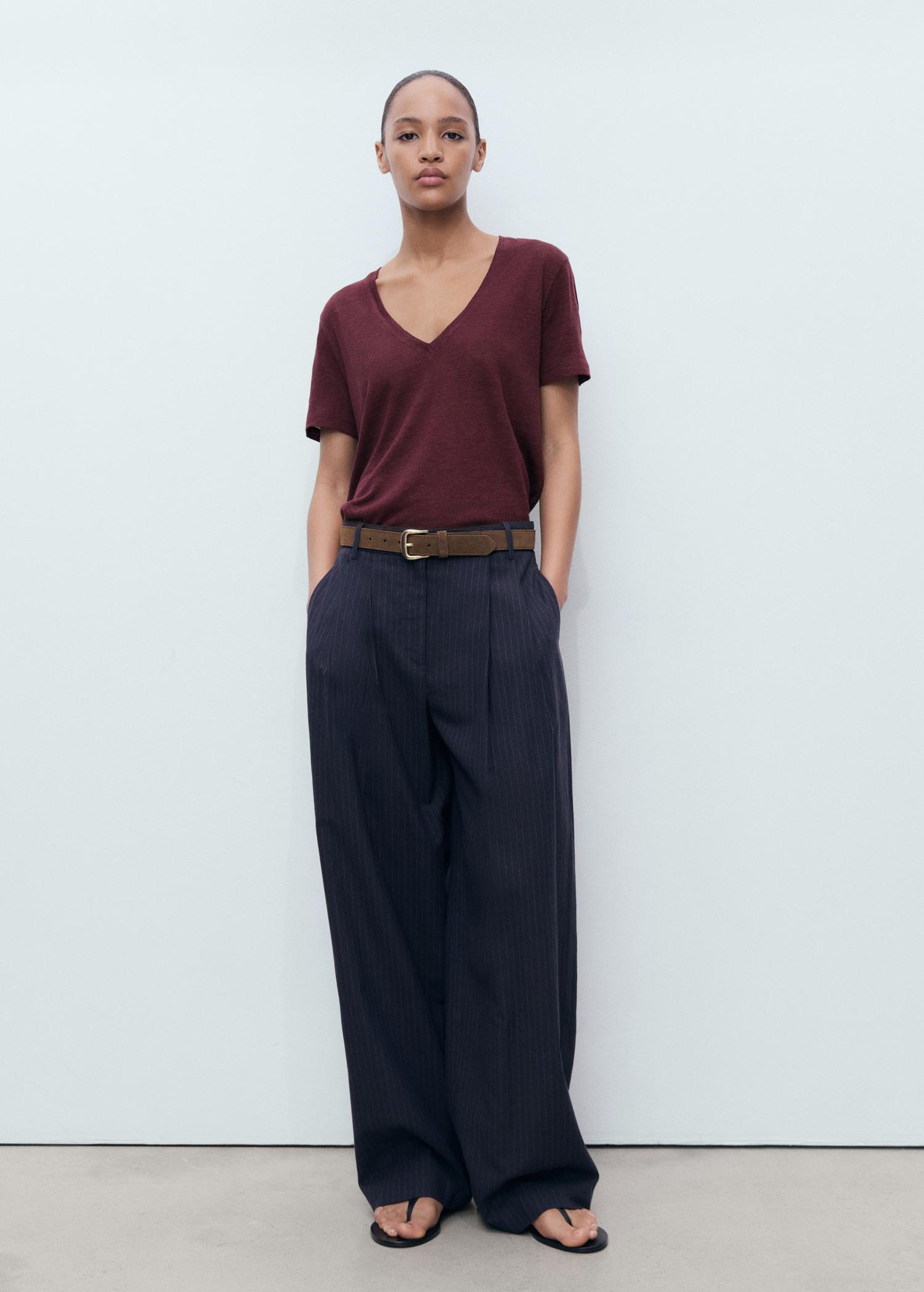 V-neck linen t-shirt - Women | MANGO USA Product Image