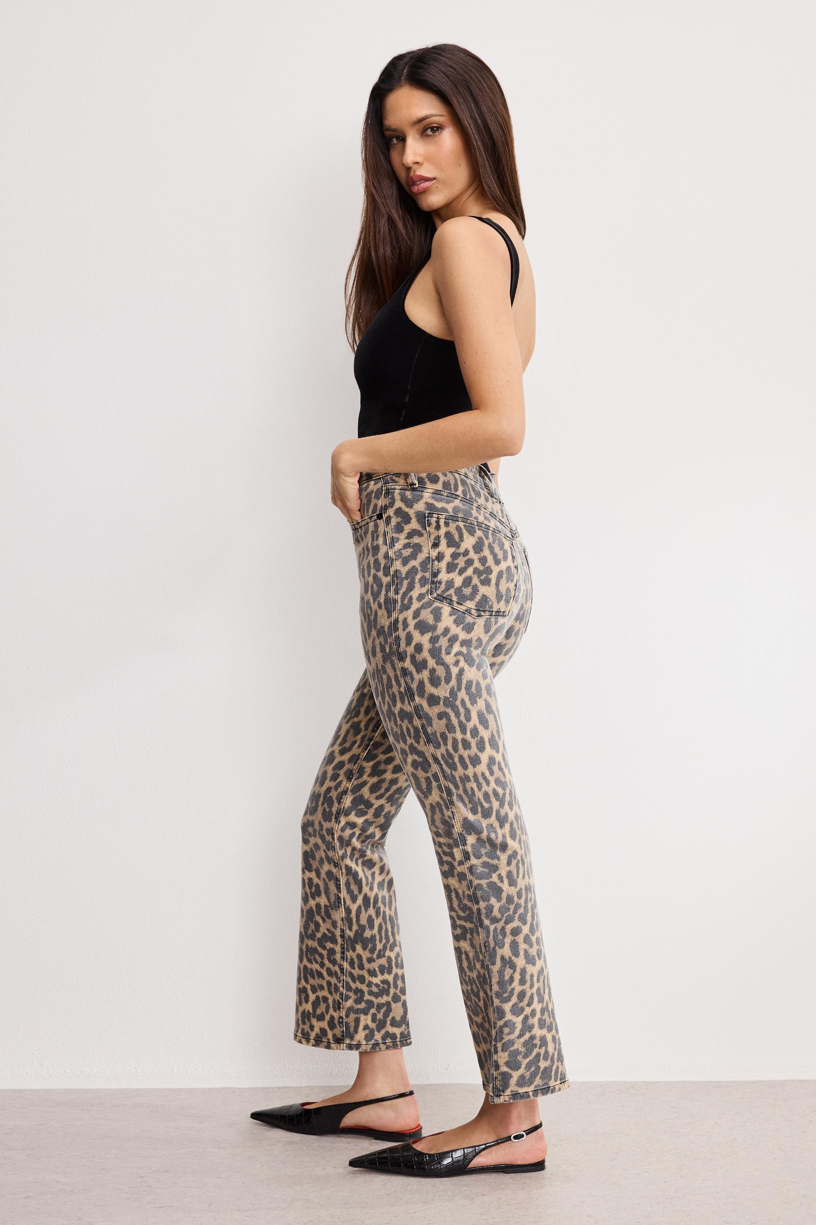 GOOD KICK FLARE LEOPARD JEANS | LUCKY LEOPARD001 Product Image