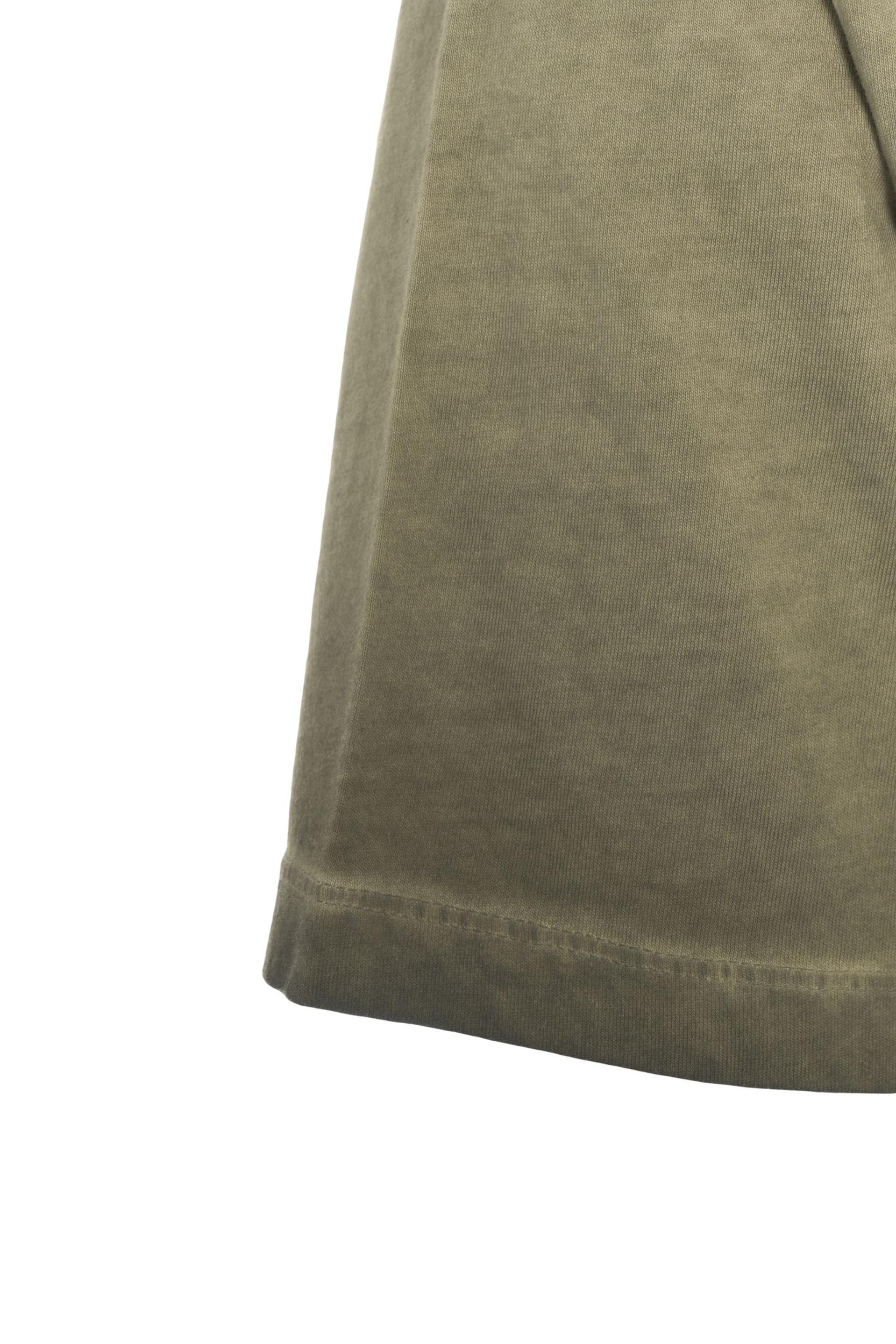 Used look t-shirt Product Image