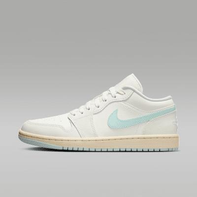 Womens Air Jordan 1 Low Shoes | DC0774-134 Product Image