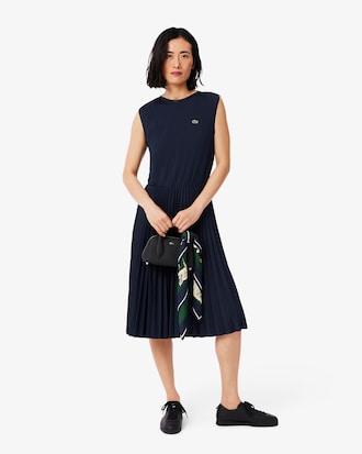 Women's Sleeveless Pleated Dress Product Image