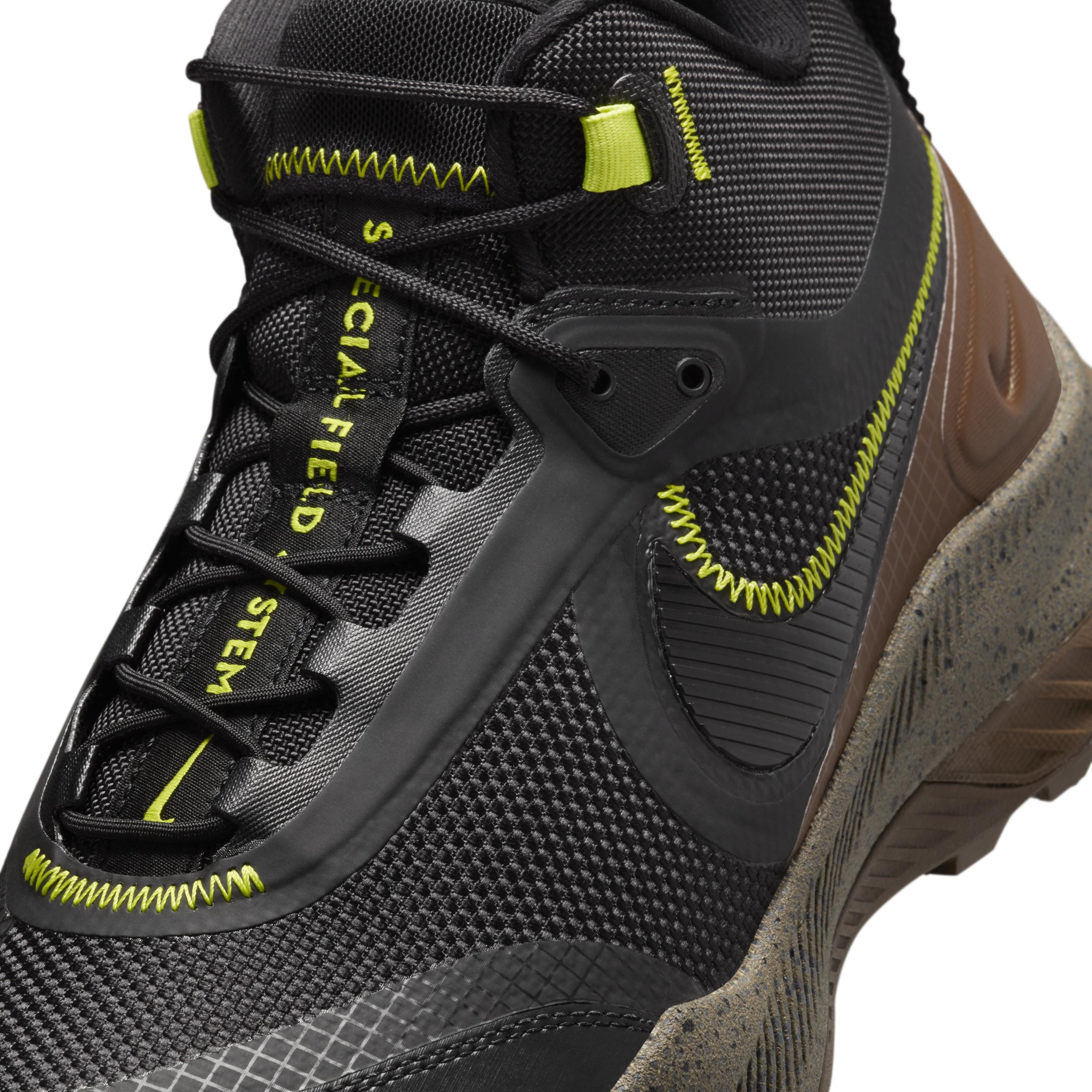 Nike Men's React SFB Carbon Menâs Elite Outdoor Shoes Product Image