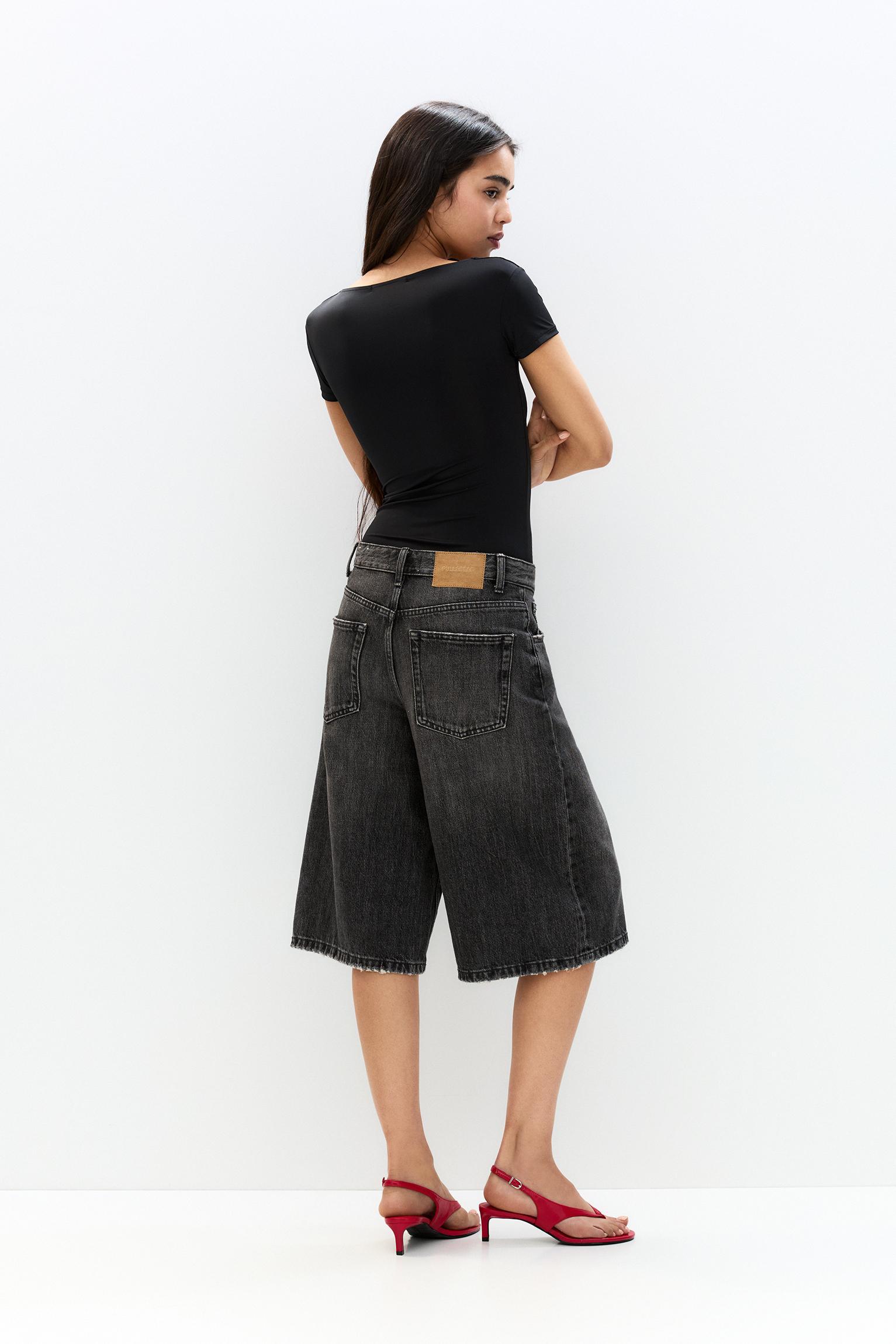 Short sleeve polyamide bodysuit Product Image