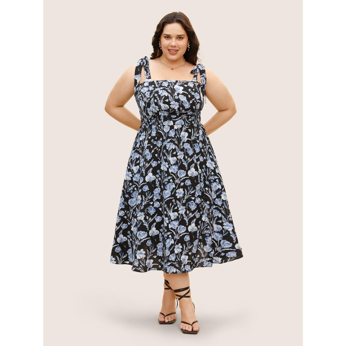 Plus Size Floral Print Tie Knot Shirred Dress Black Women Elegant Tie knot Non Sleeveless Curvy BloomChic 22-24/3X Product Image