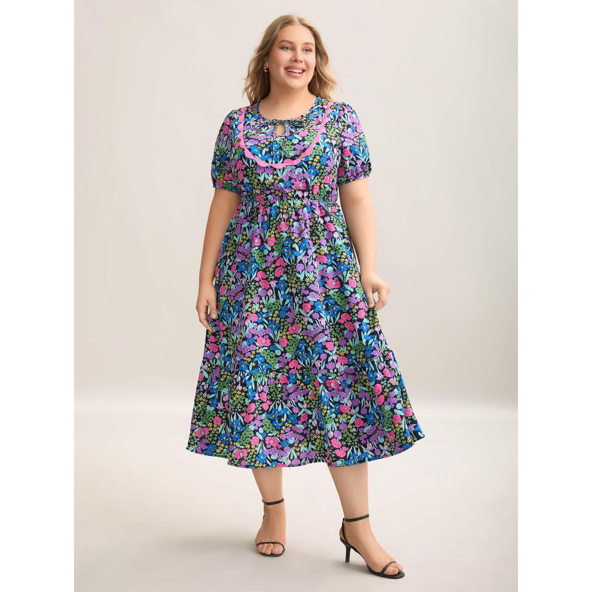 Plus Size Floral Contrast Webbing Neck Tie Midi Dress BlackFlower Women Elegant Woven ribbon&lace trim Flat collar with V-notch Short sleeve Curvy BloomChic 18-20/2X Product Image