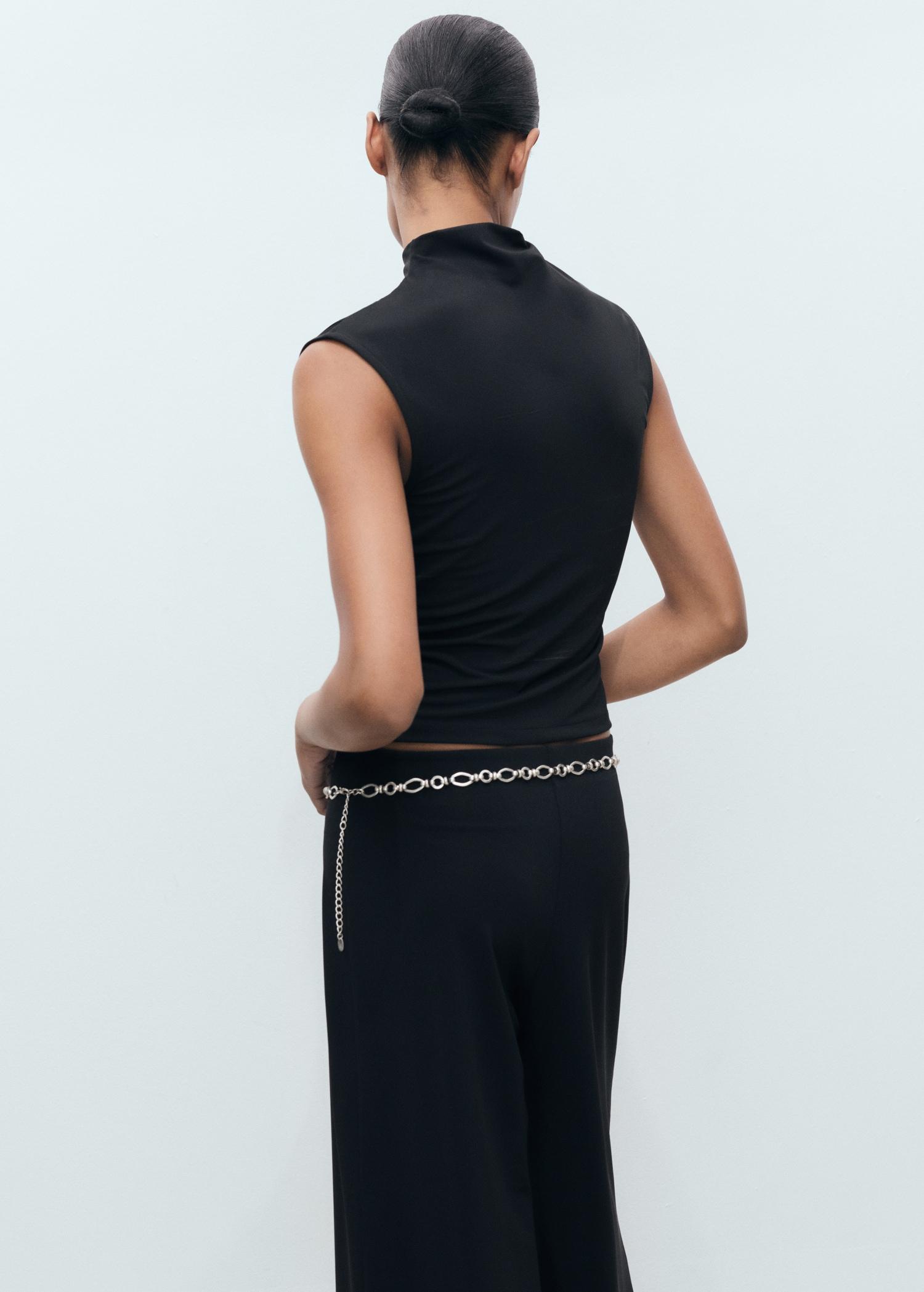 Fine-knit draped top - Women | MANGO USA Product Image