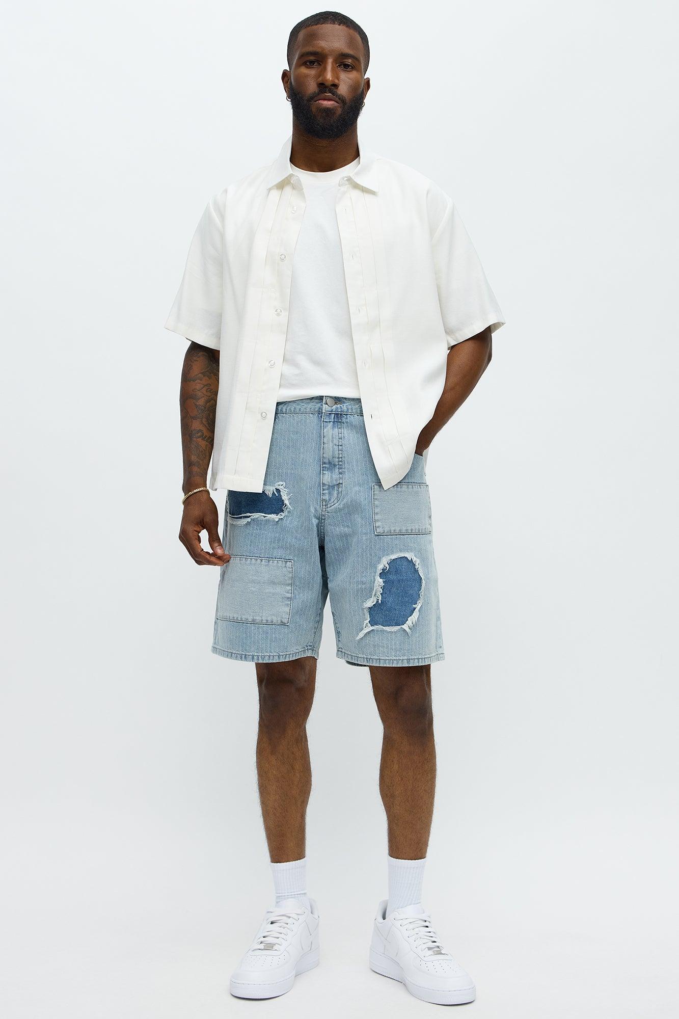 Relaxed Contrast Distressed Denim Short - Medium Wash Male Product Image